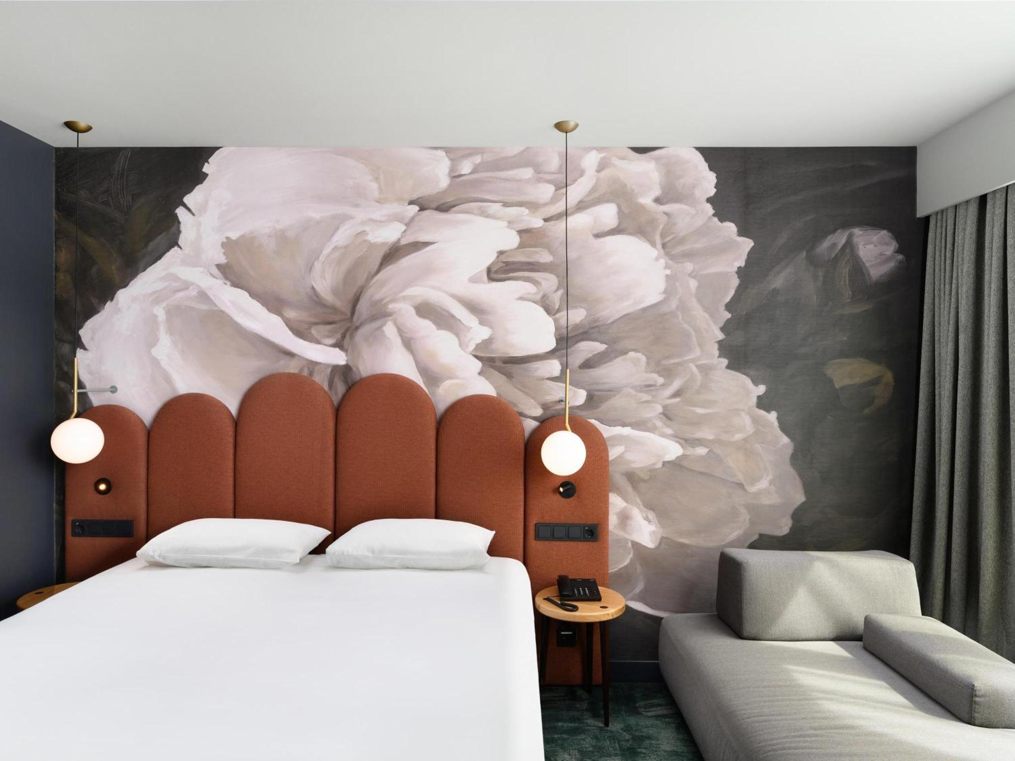 Superior Double Room with Sofa