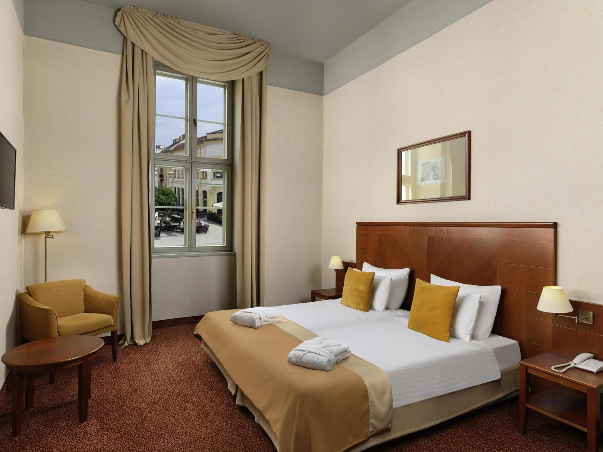 Privilege Twin Room