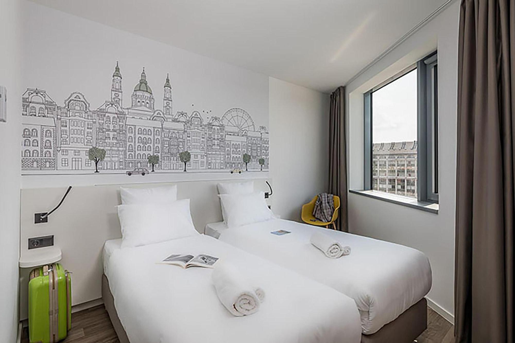 Deluxe Twin Room,1743437619:JPEG
