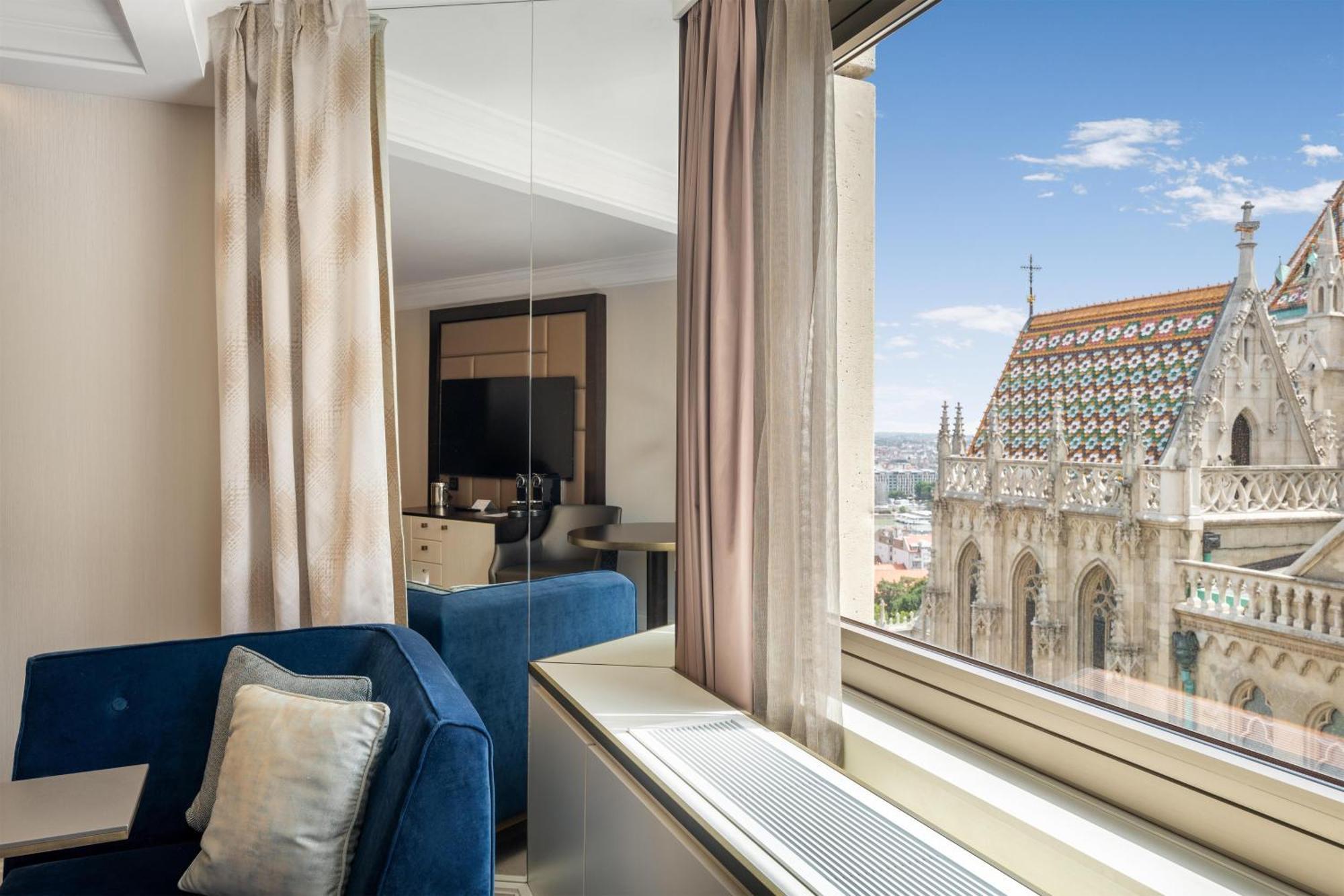 Superior King Room