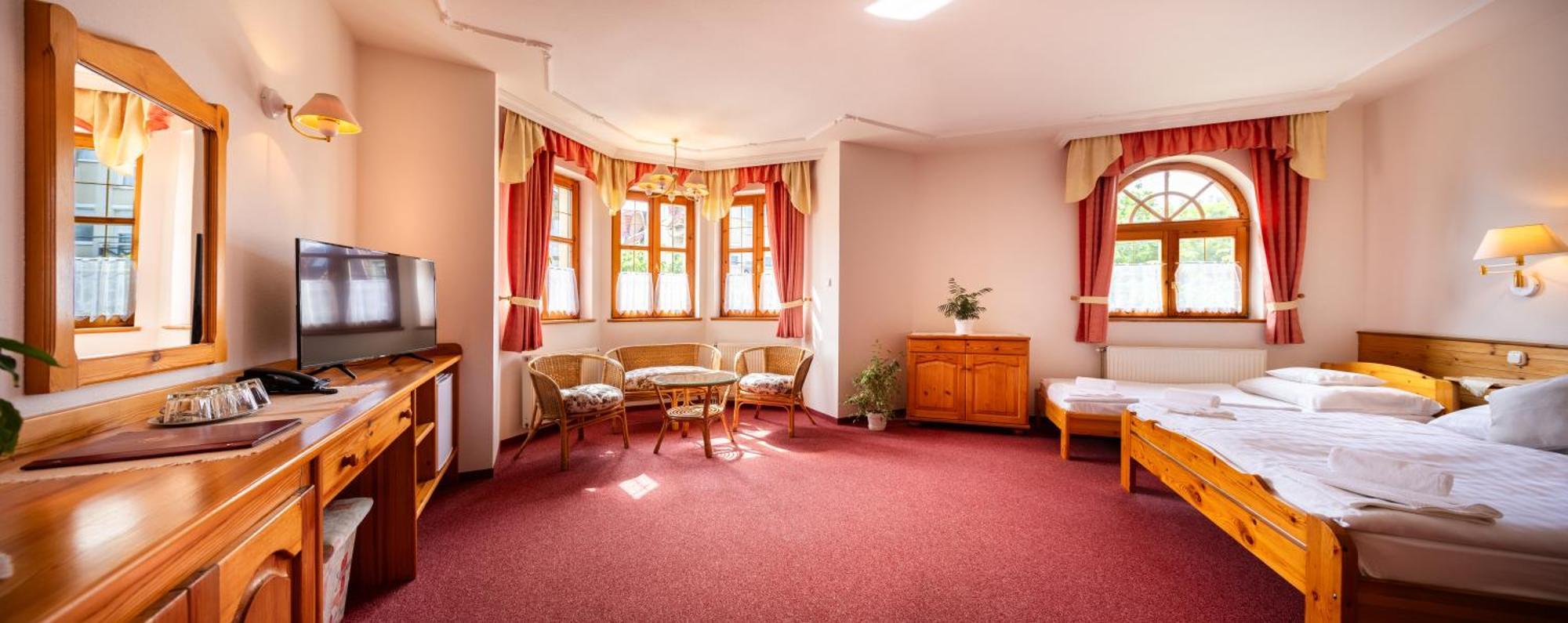 Superior Quadruple Room,1756464857:JPEG