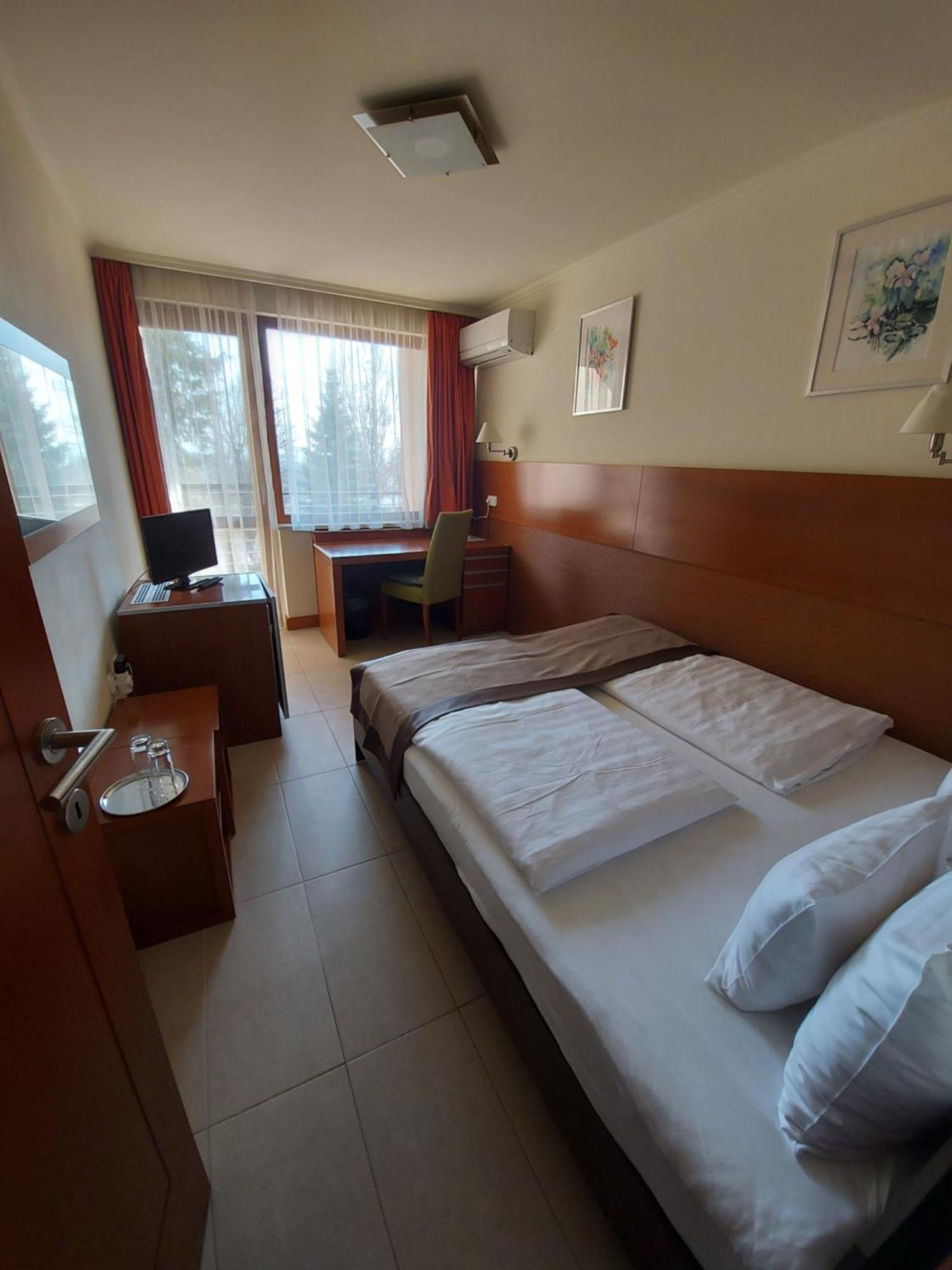 Double Room Balcony 1st Floor