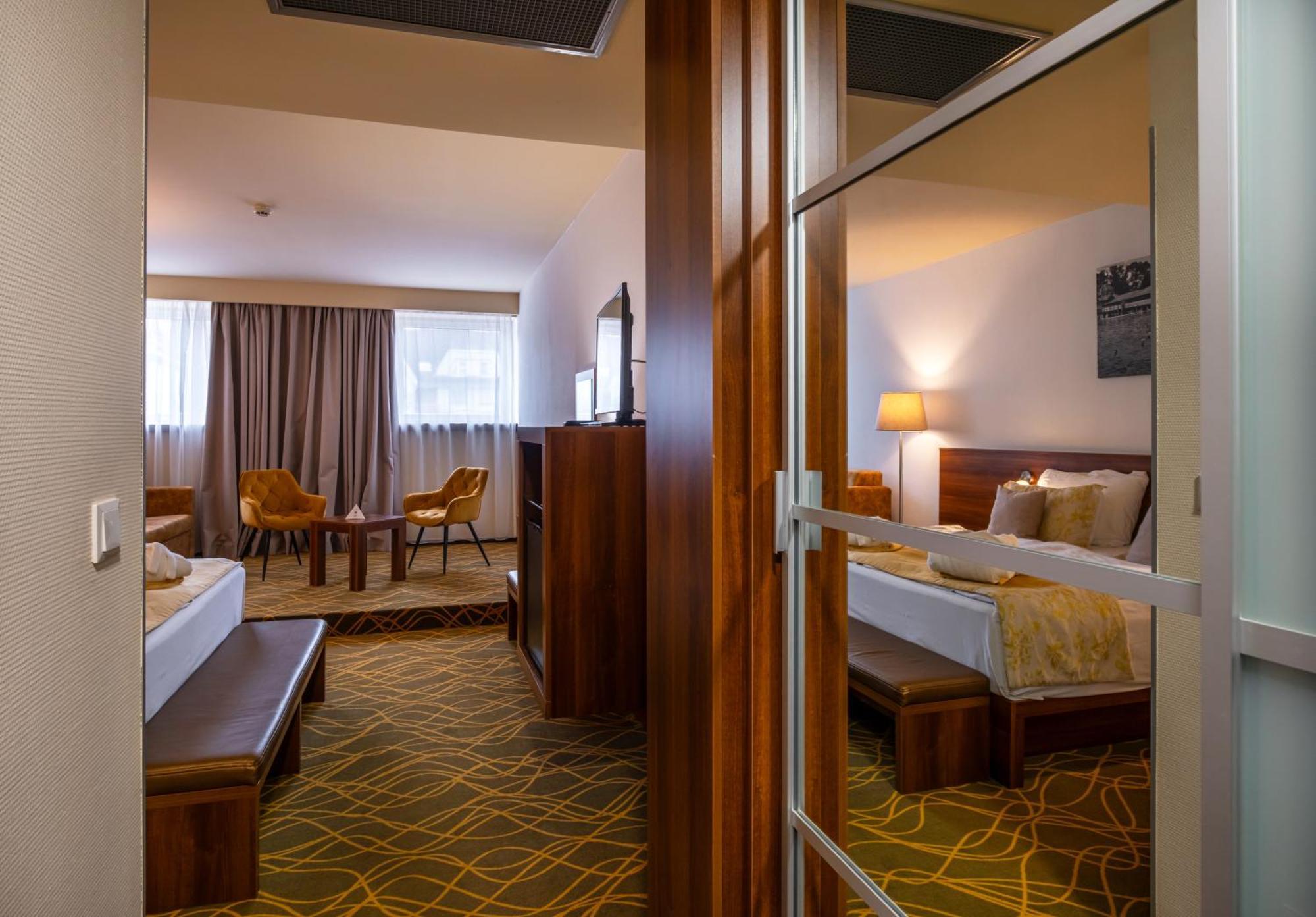 Junior Suite