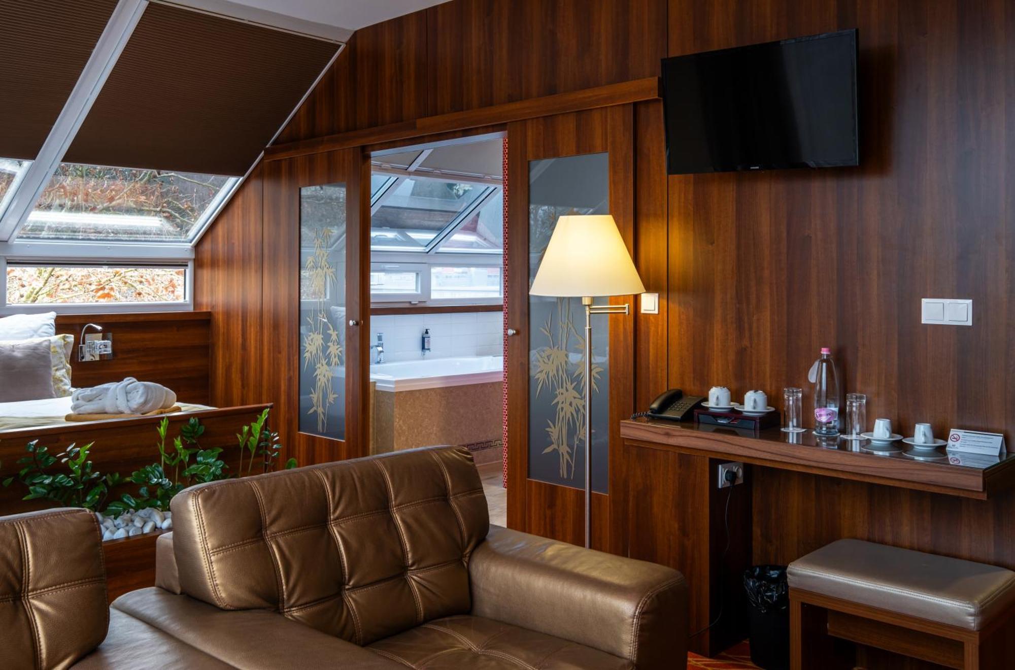 Presidential Suite
