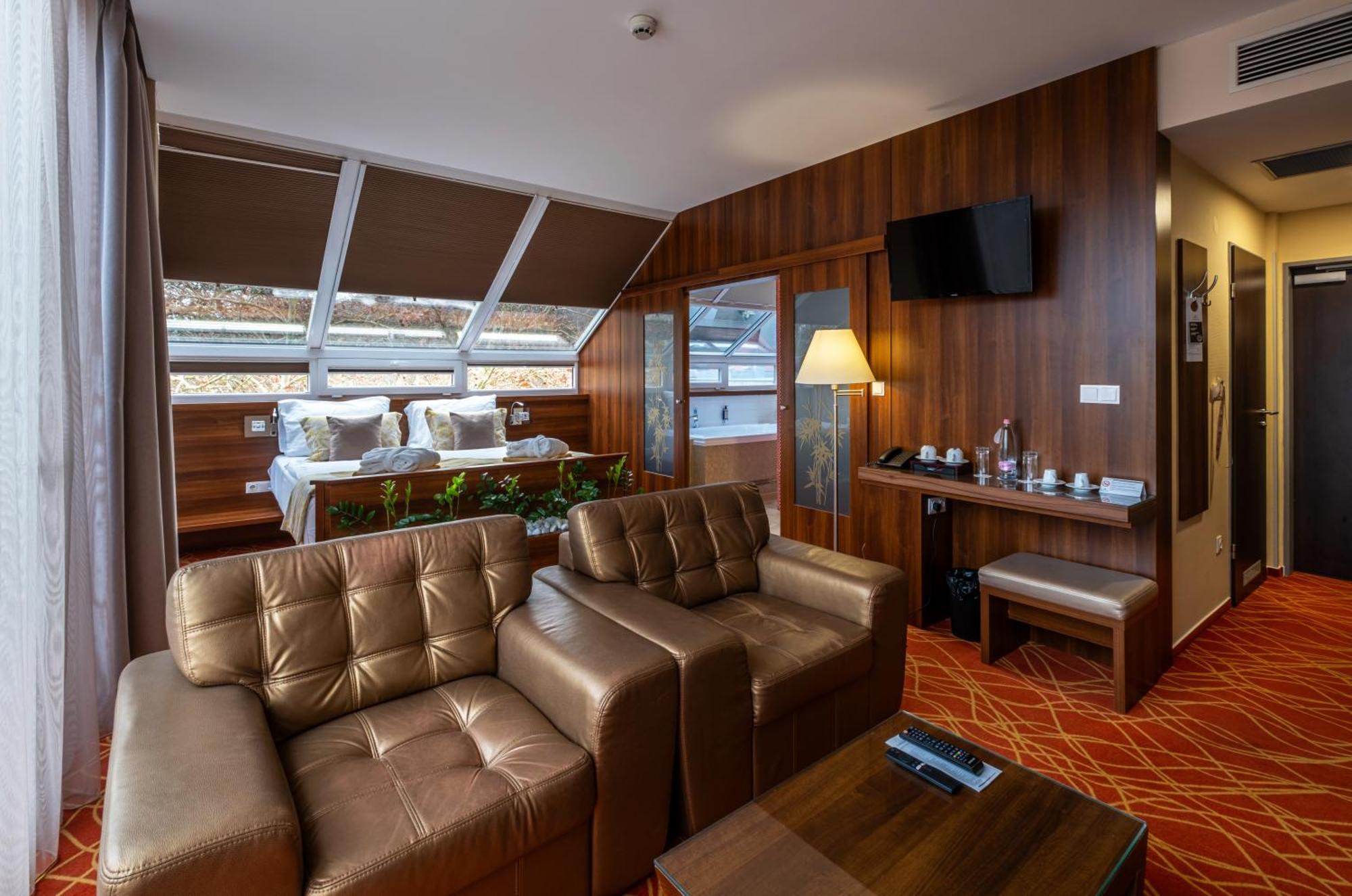 Presidential Suite