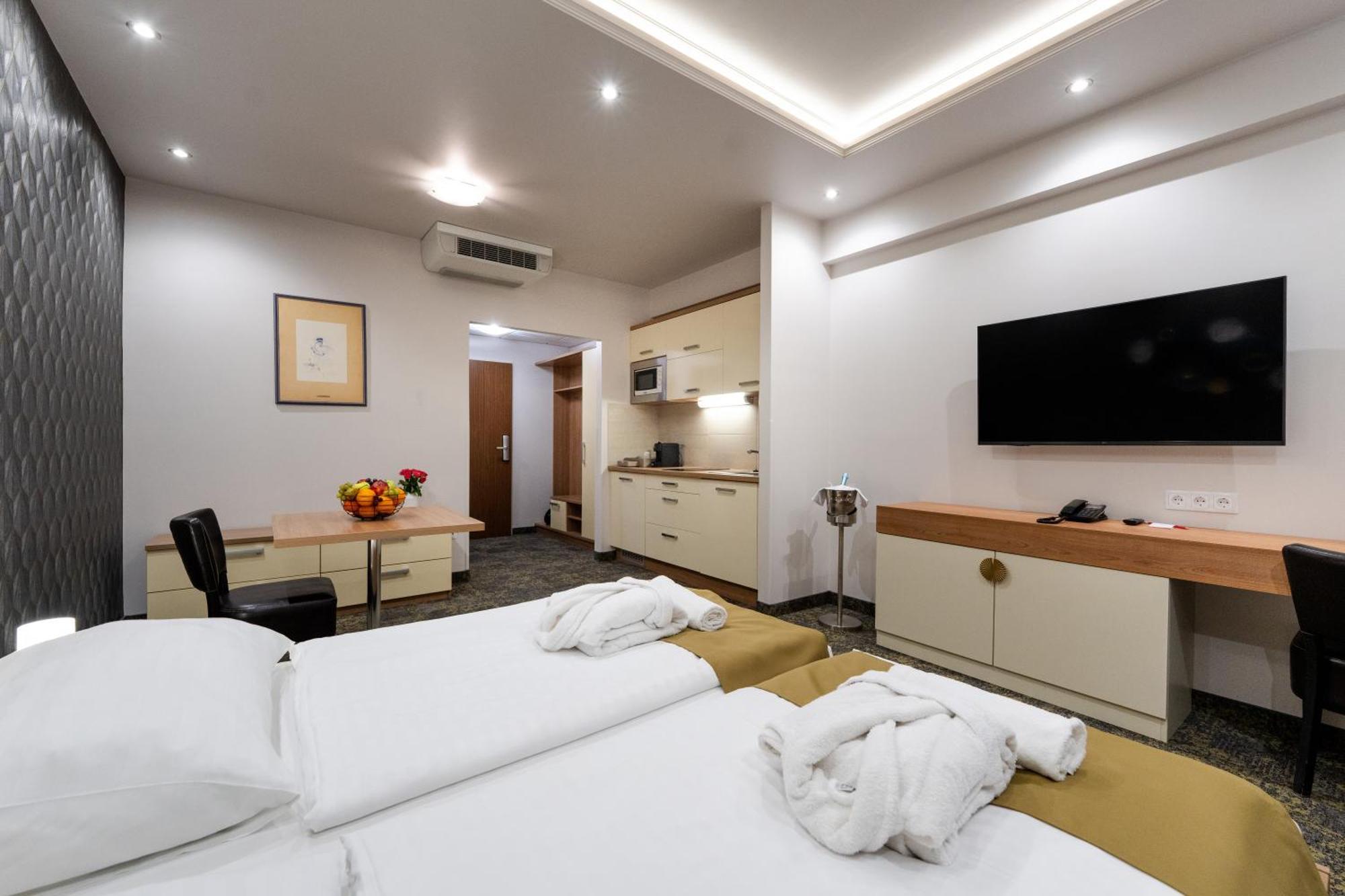 Standard Apartment