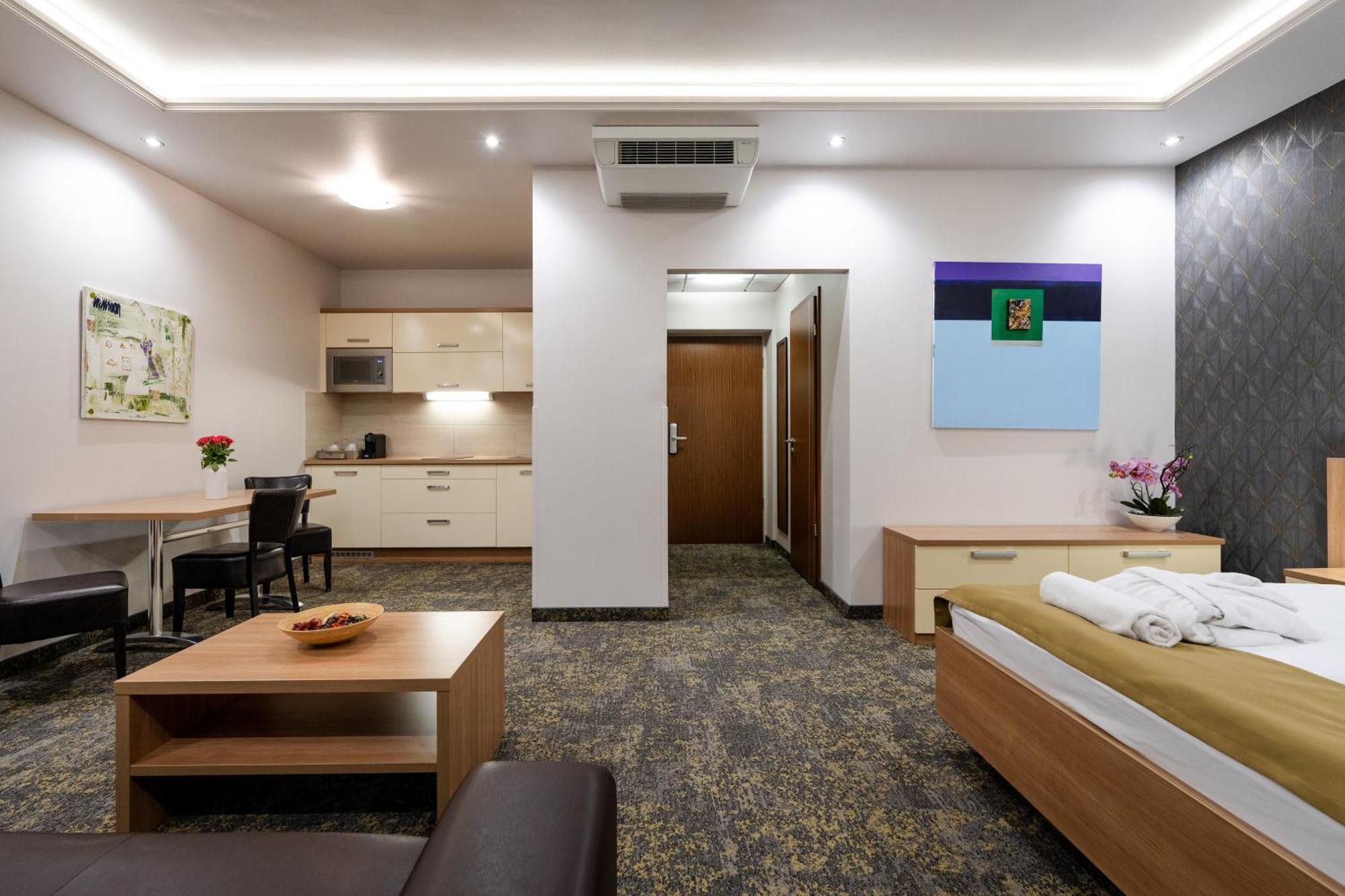 Superior Apartment