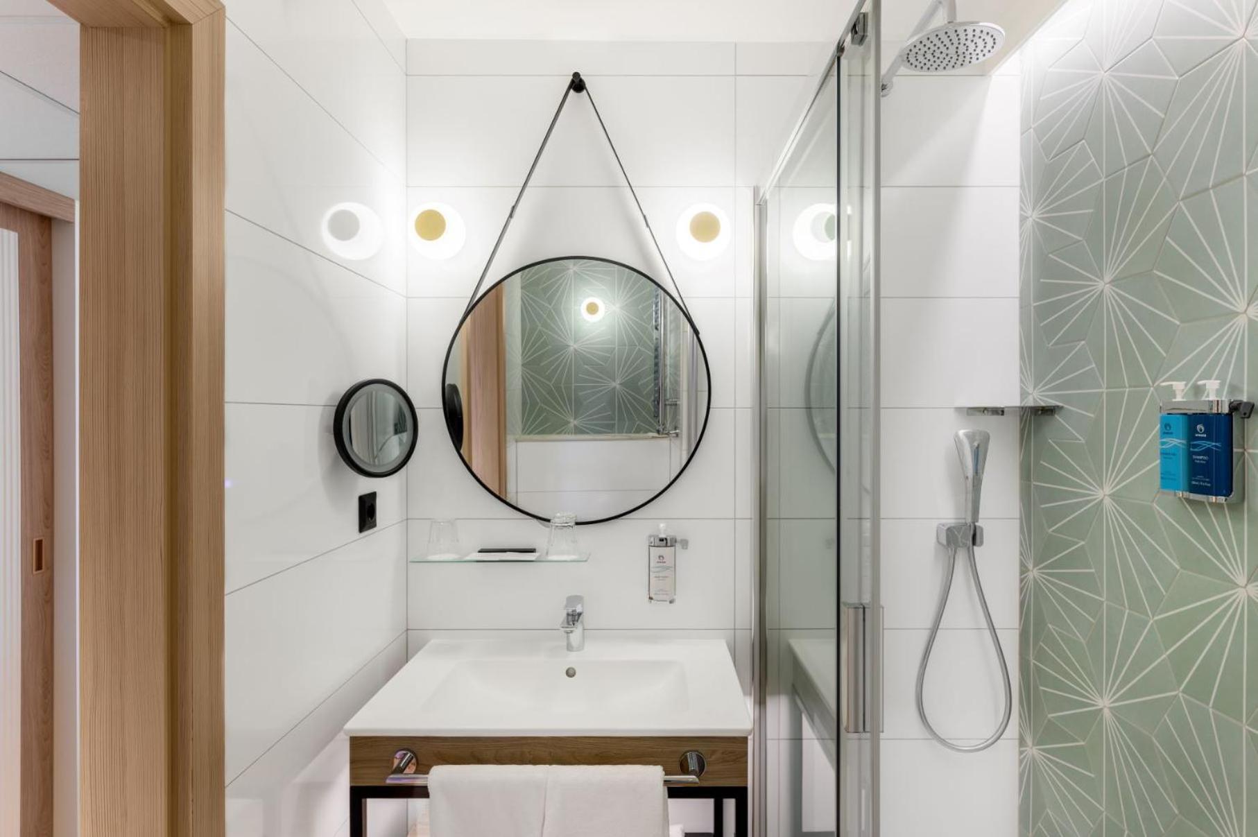 Premium Twin Room Wellness Fitness Access