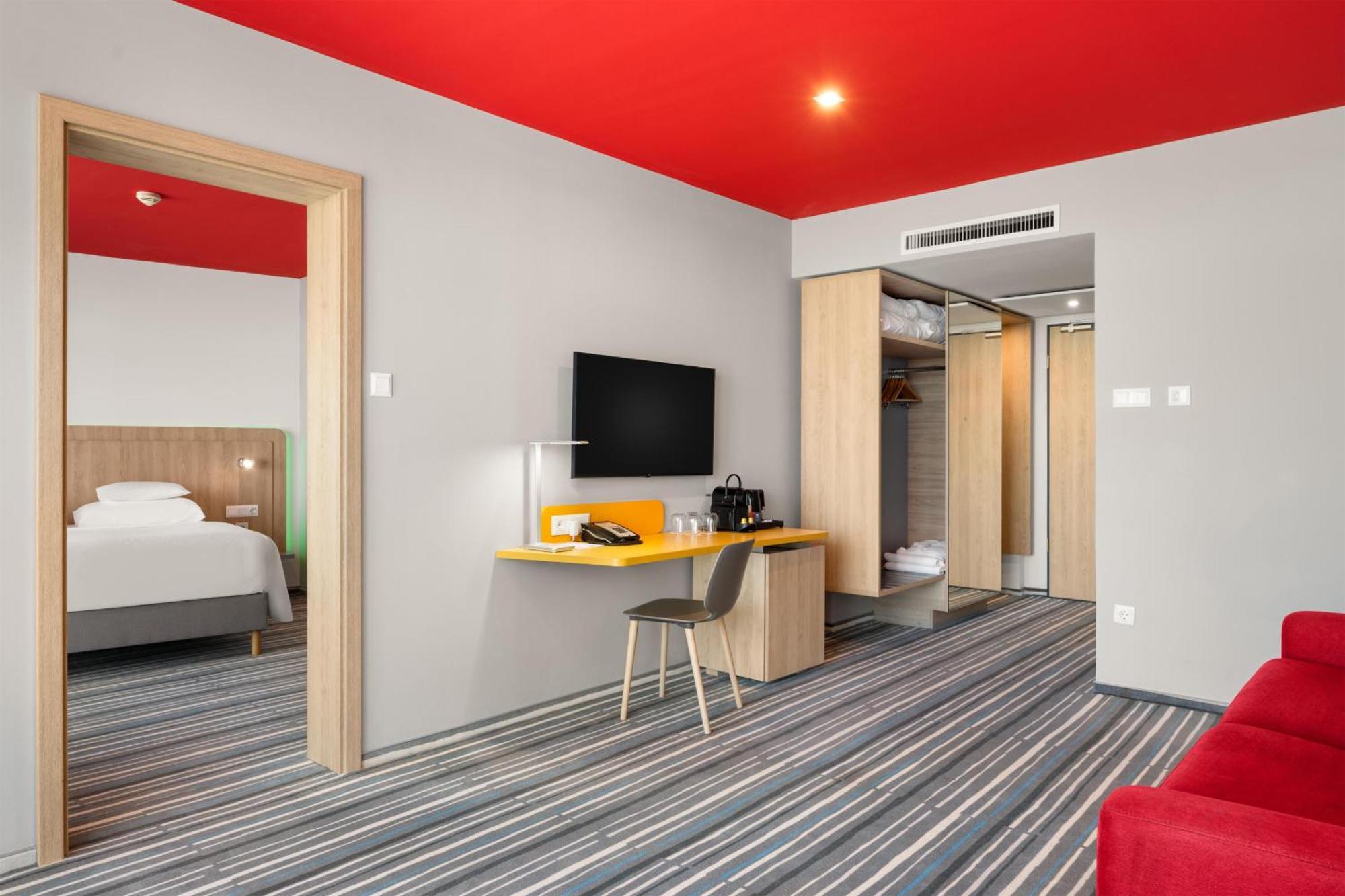 One-Bedroom Suite
