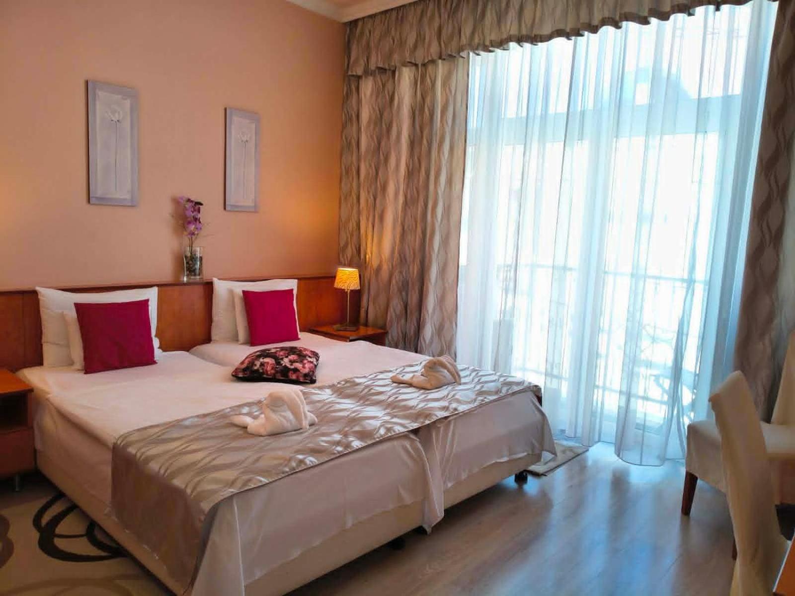 Deluxe Double Room Two Double Beds
