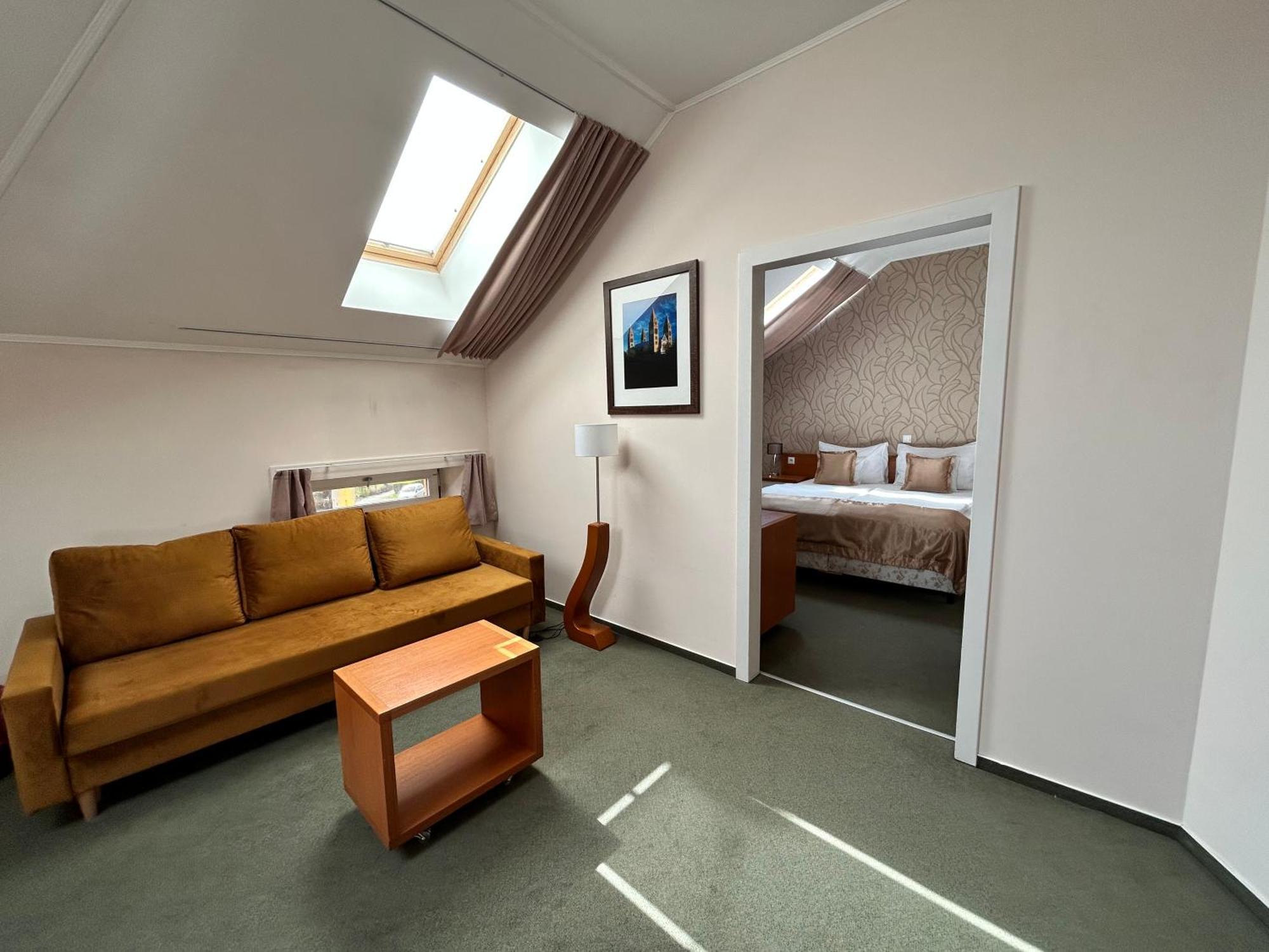 One-Bedroom Suite