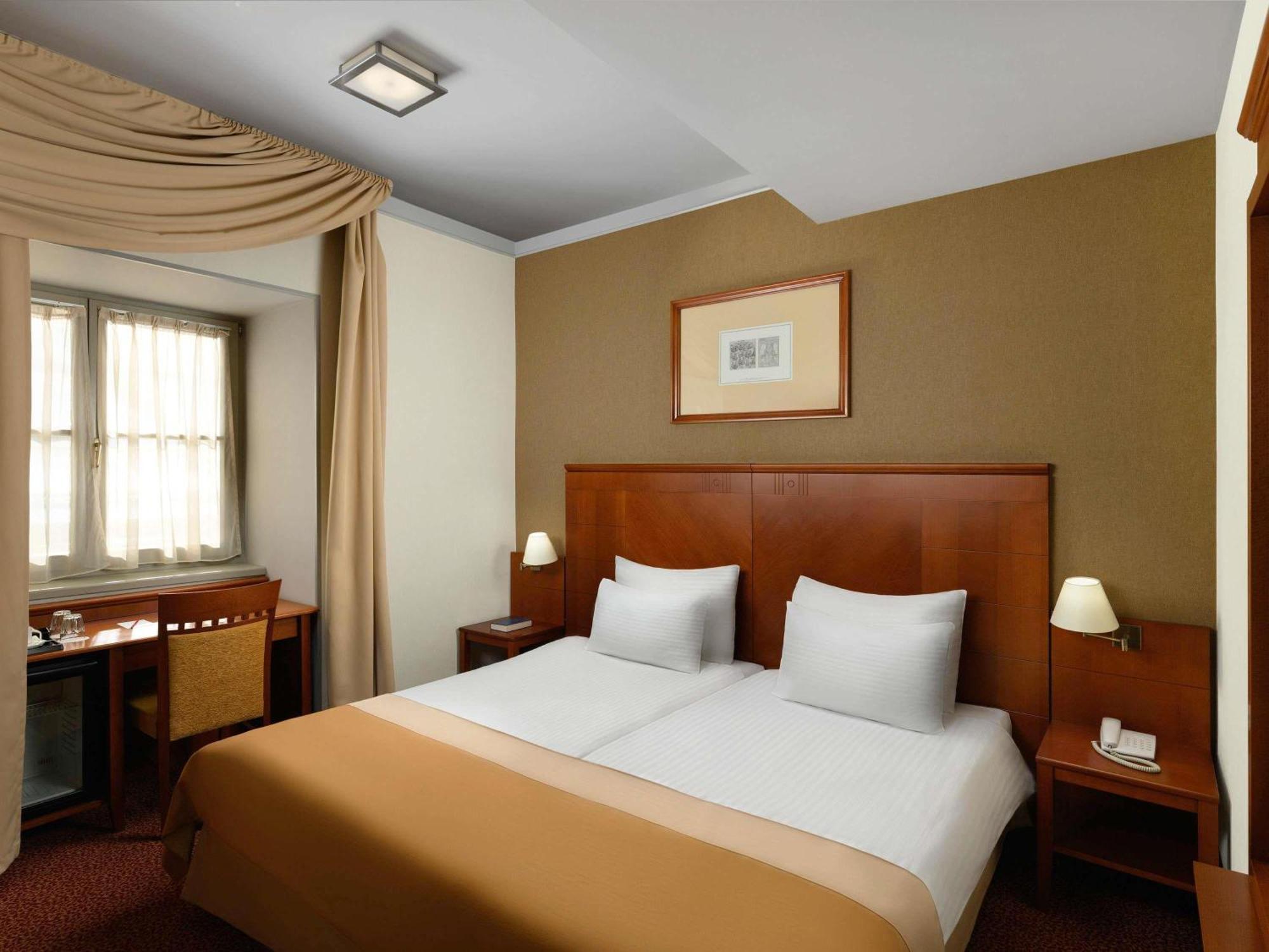 Classic Double Room