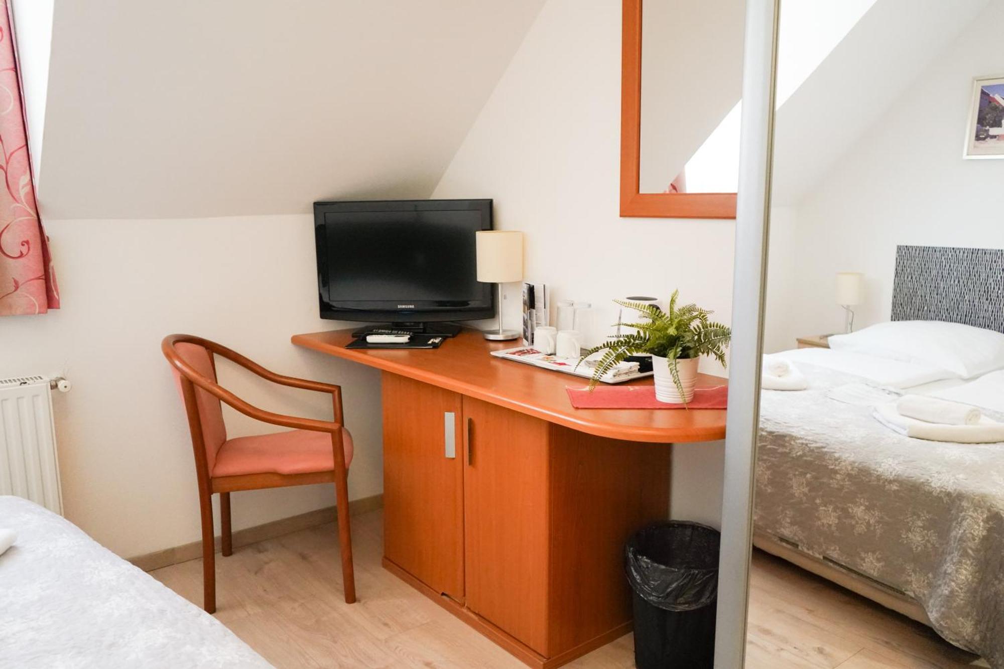 Small Twin Room