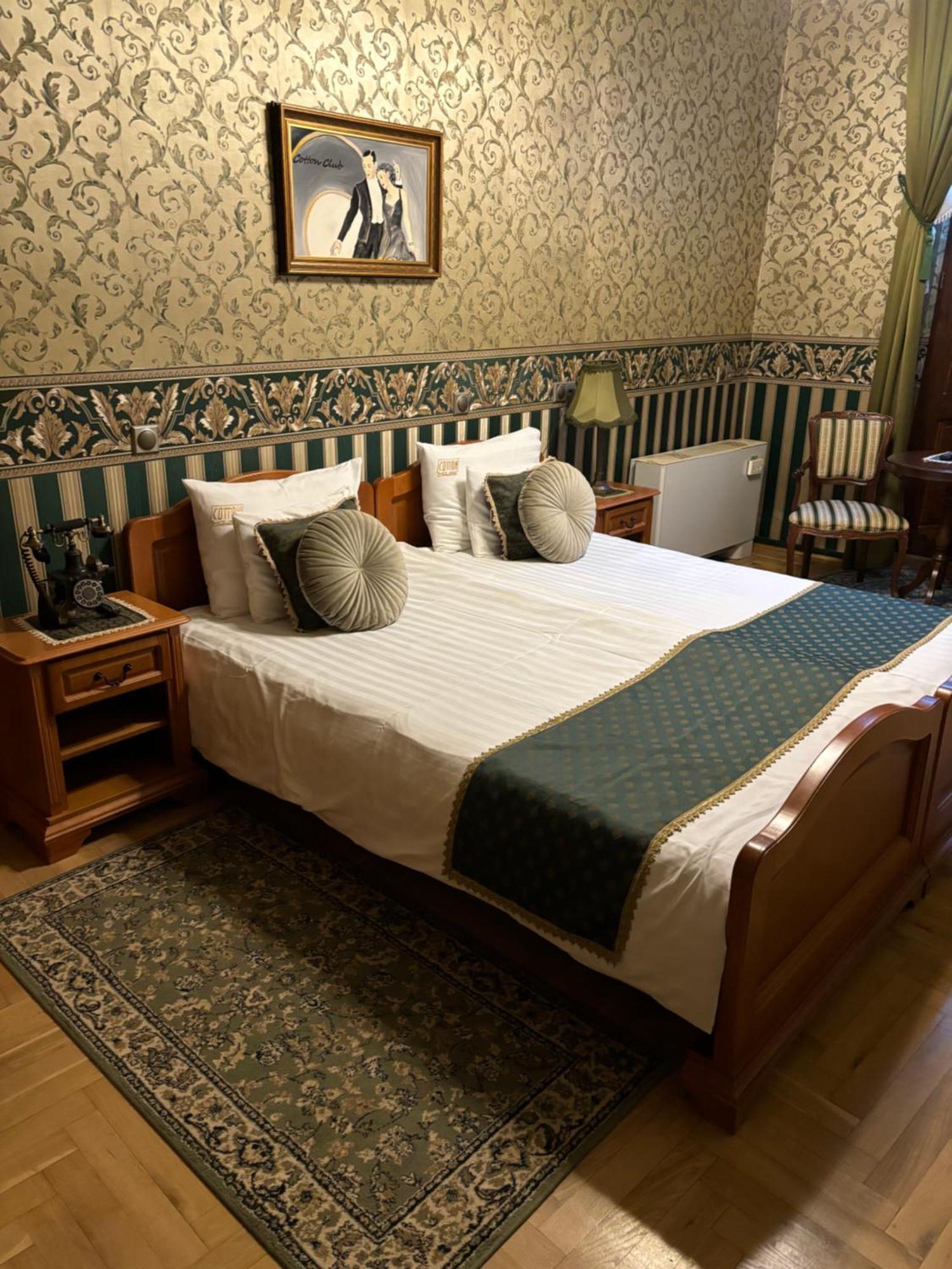 Double Room without Window
