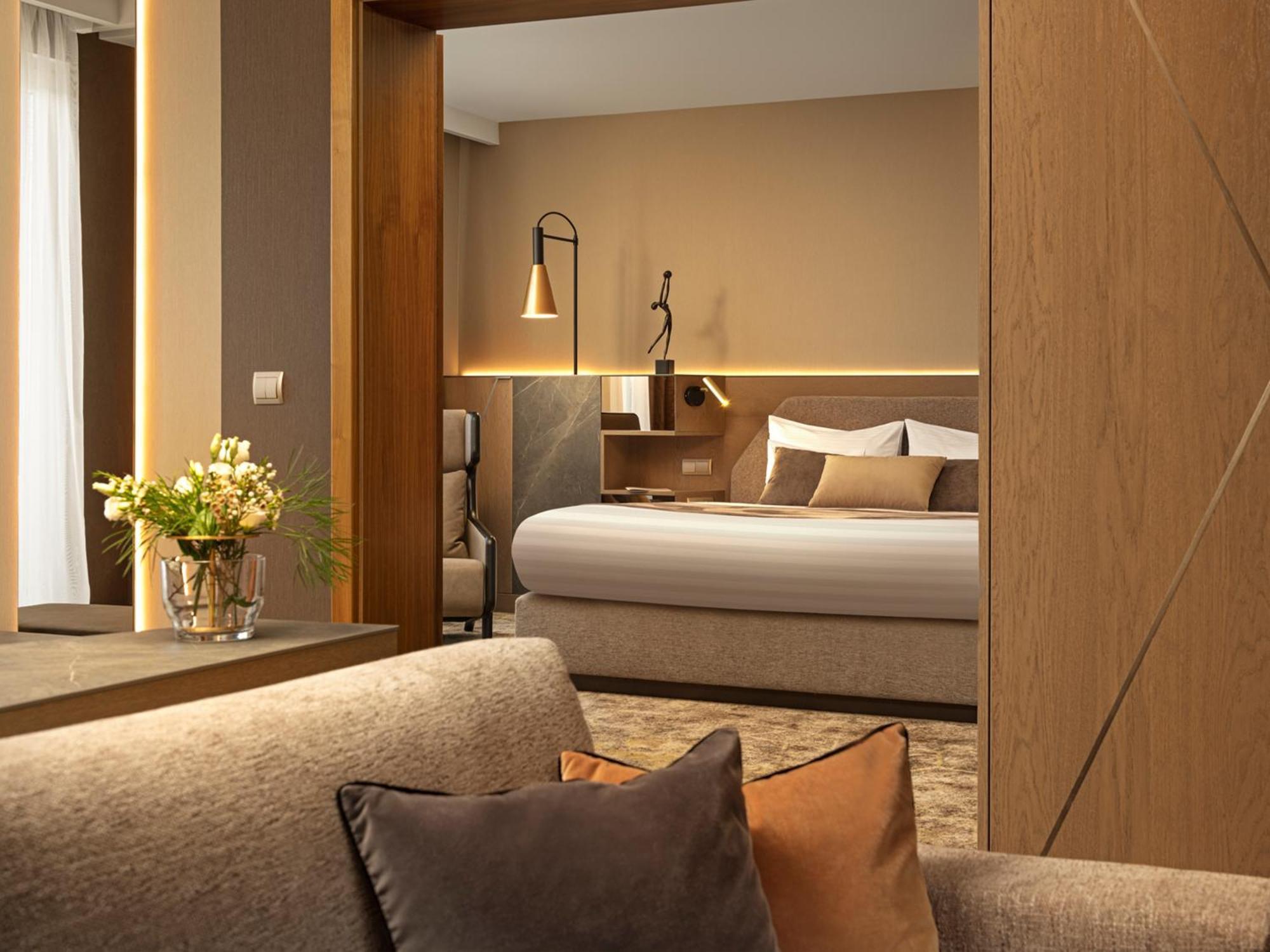 Premium Superior Suite