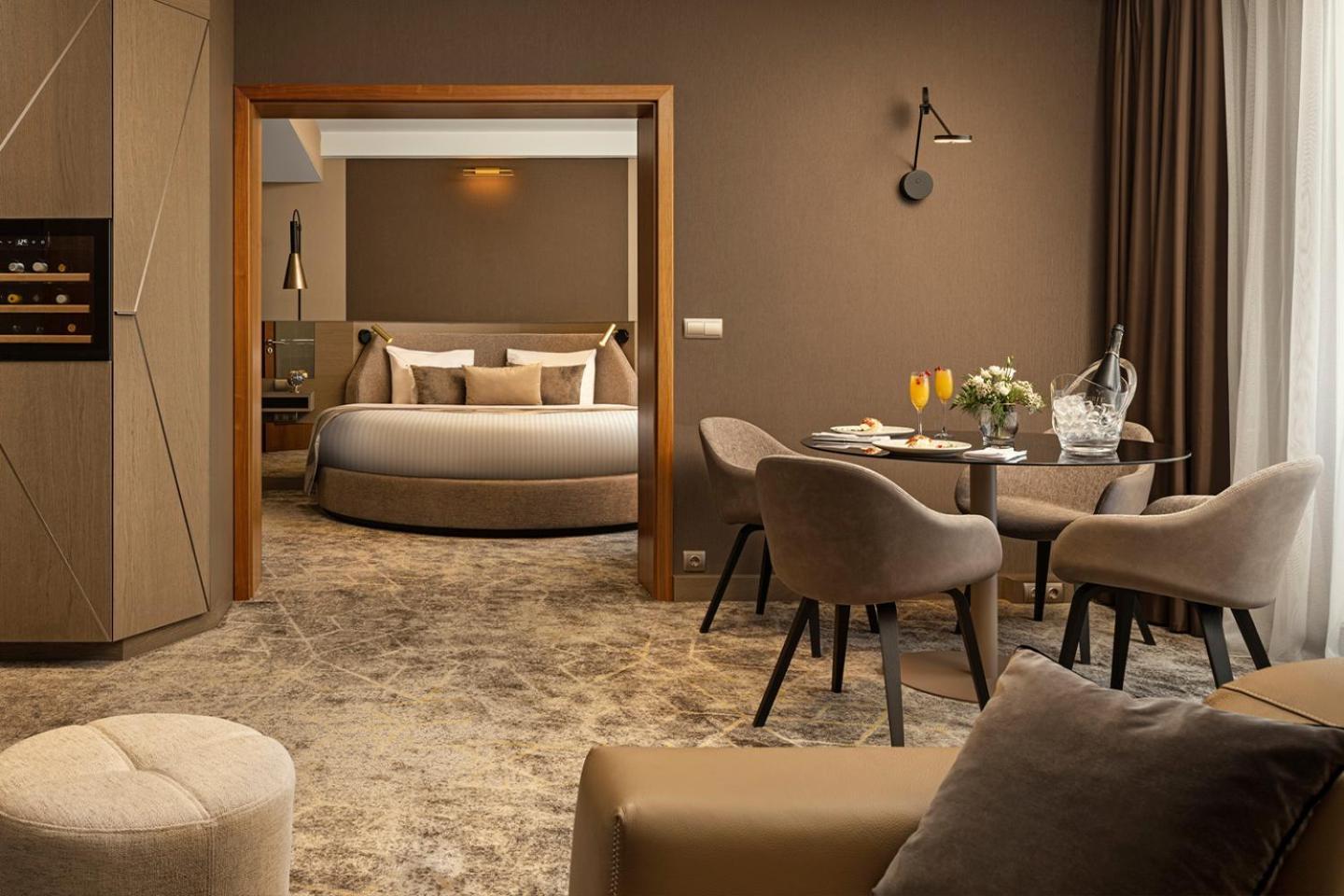 Premium Superior Suite