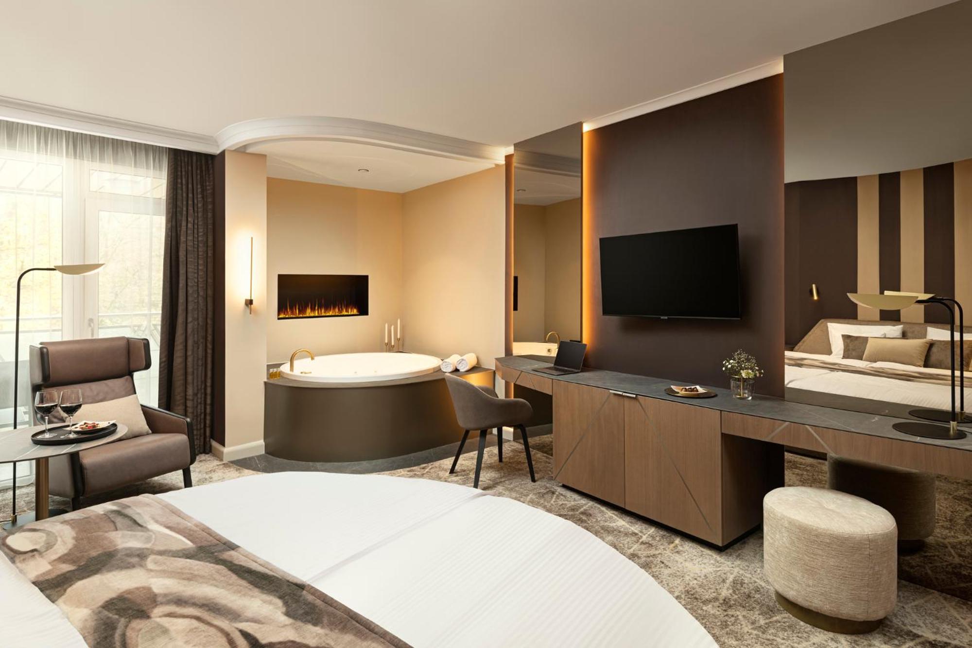 King Superior Double Room