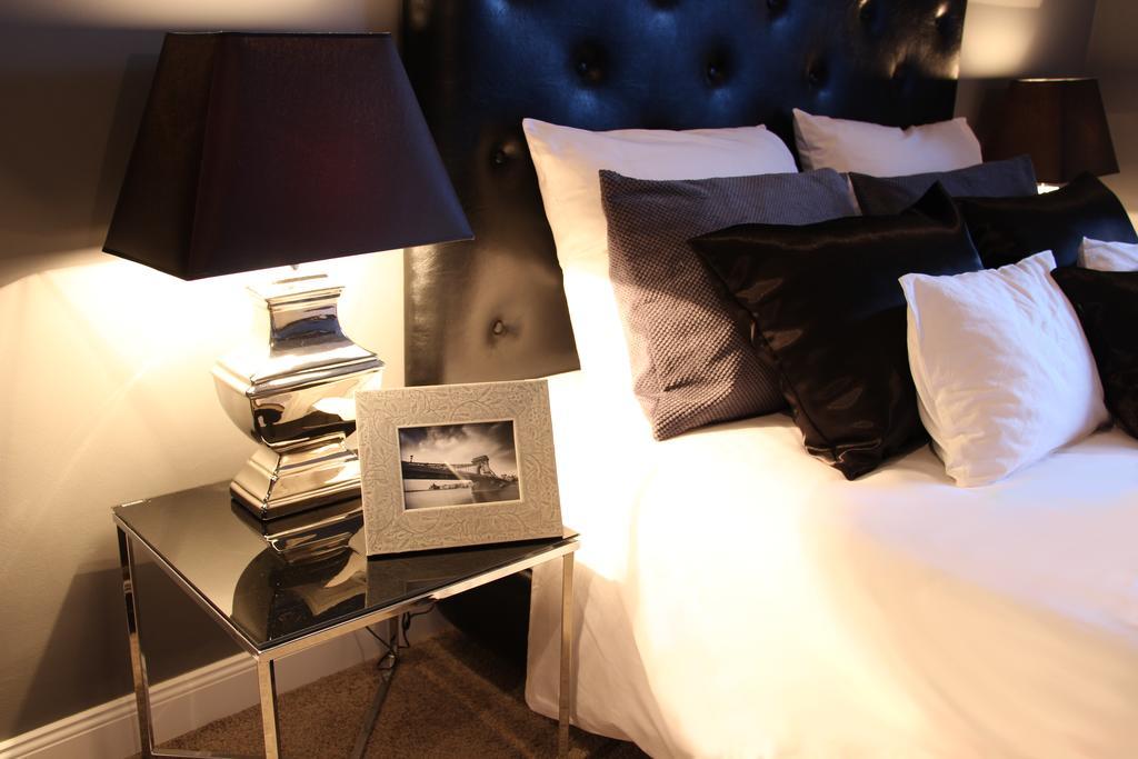 Deluxe King Room River View