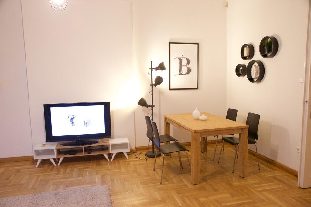 Two-Bedroom Apartment River View