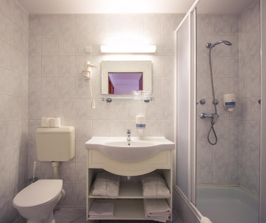 Double or Twin Room Balcony