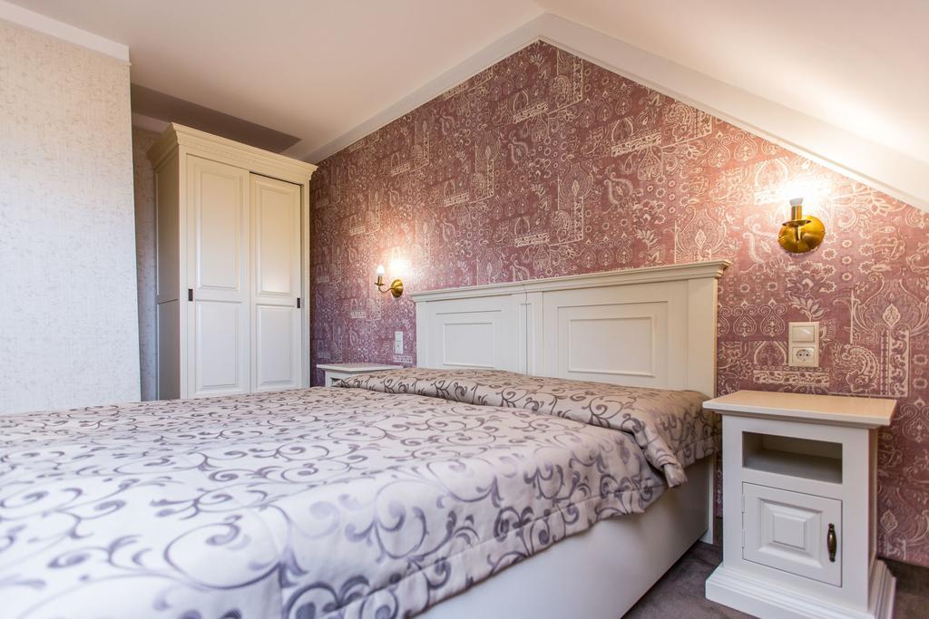 Superior Family Room
