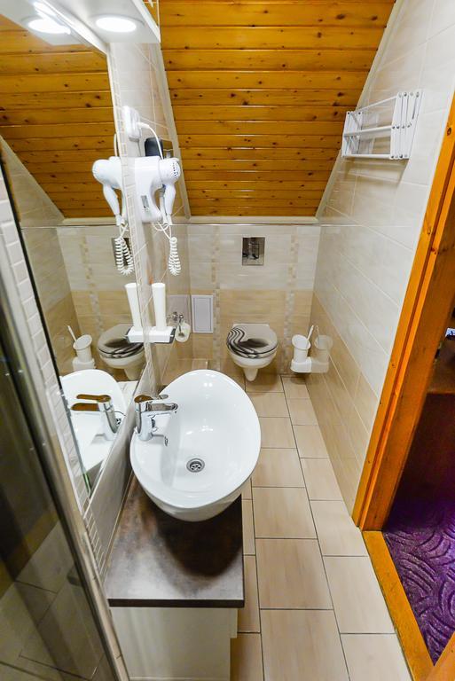 Standard Queen Room,442275792:JPEG