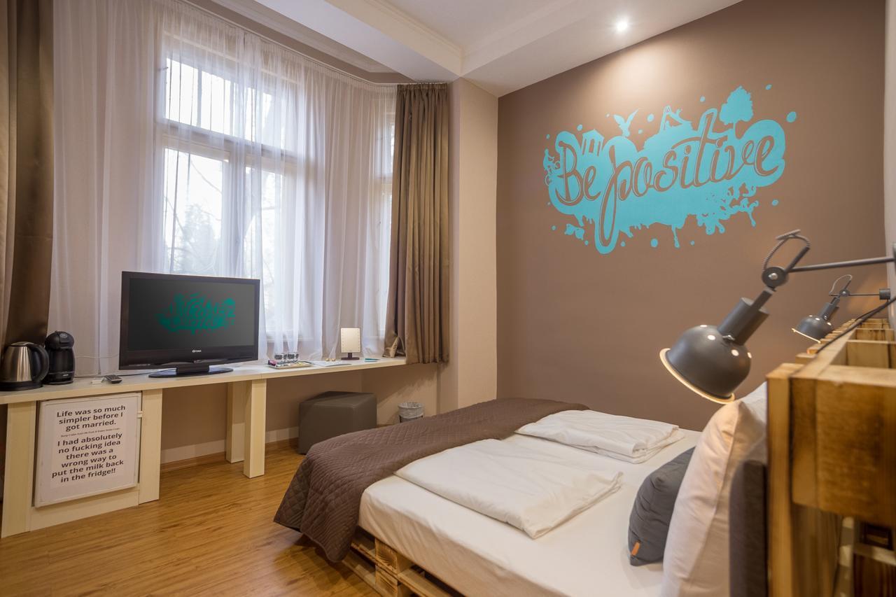 Double Room,511862391:JPEG