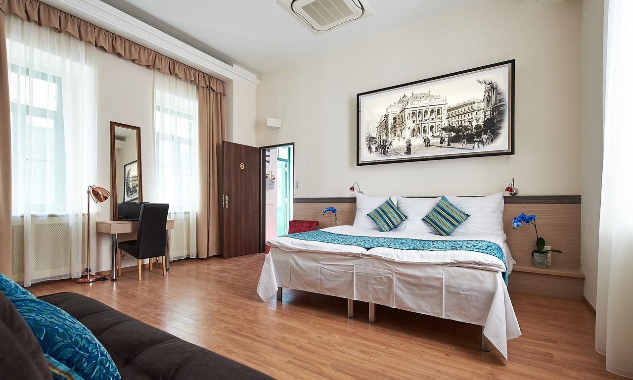 Family Suite,605382759:JPEG