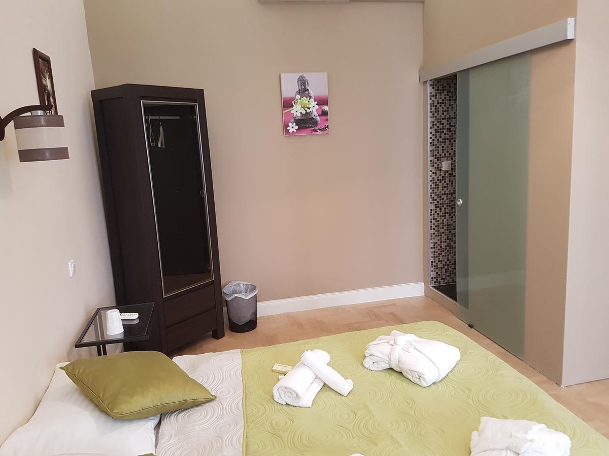 Double or Twin Room,635957757:JPEG