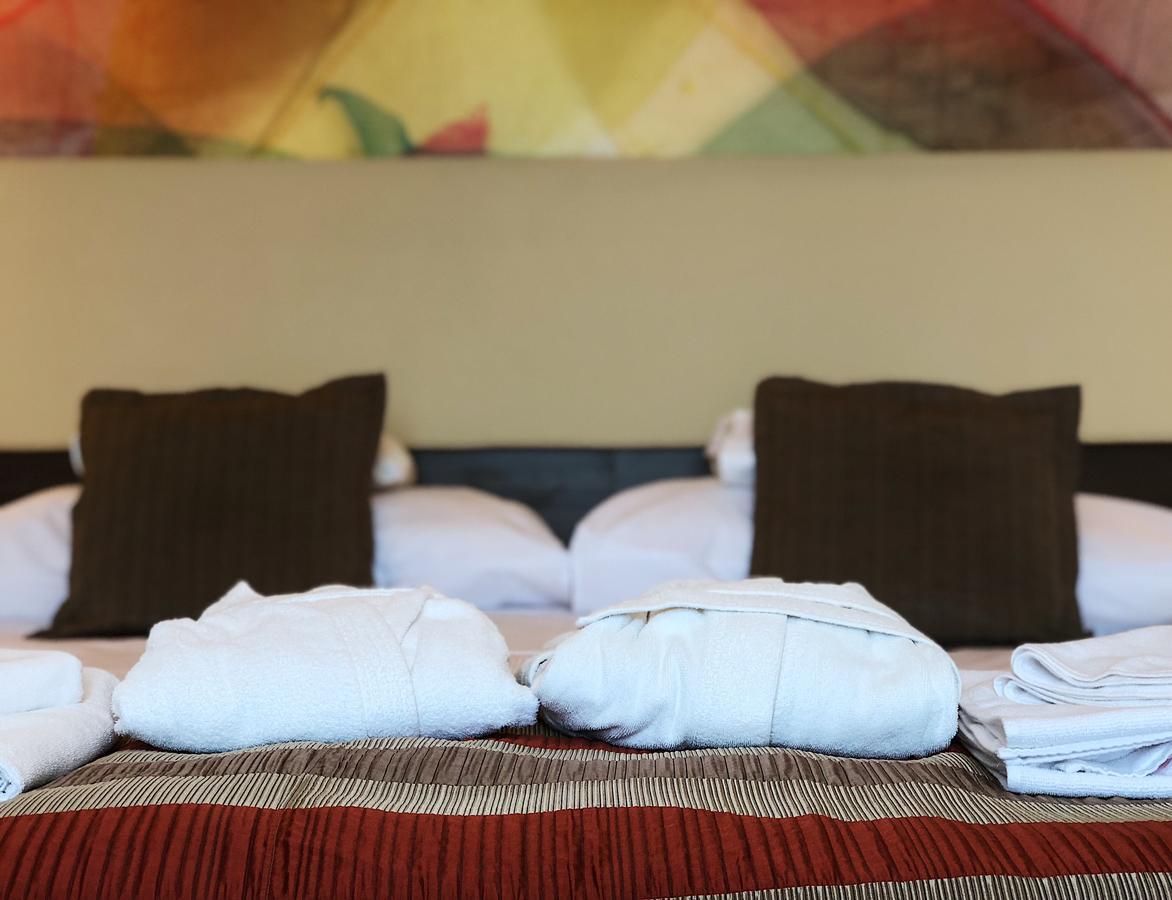 Premium Double or Twin Room Balcony,663587691:JPEG