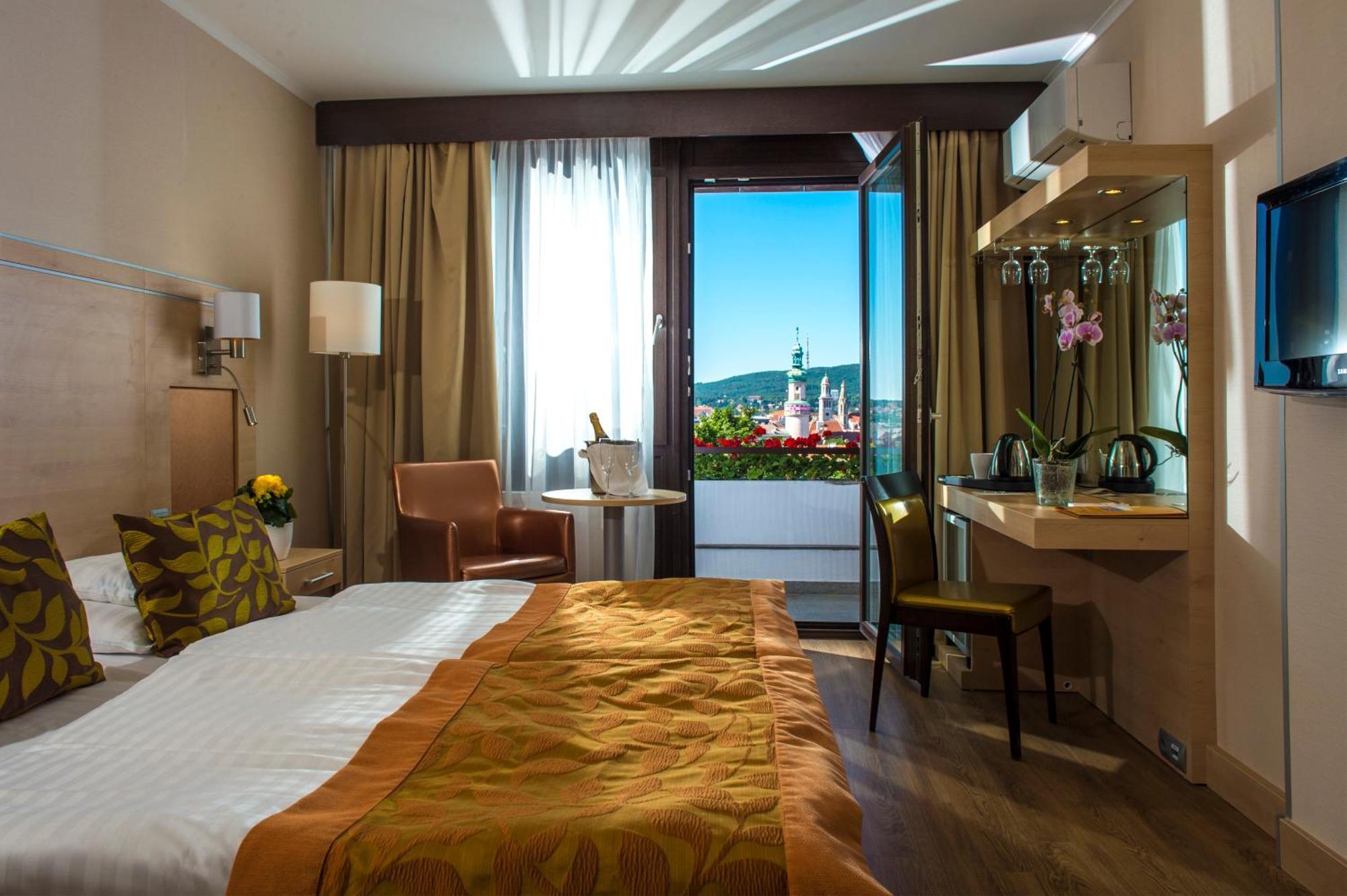 Premium Double or Twin Room Balcony