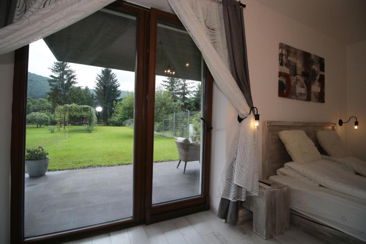 Double Room Mountain View