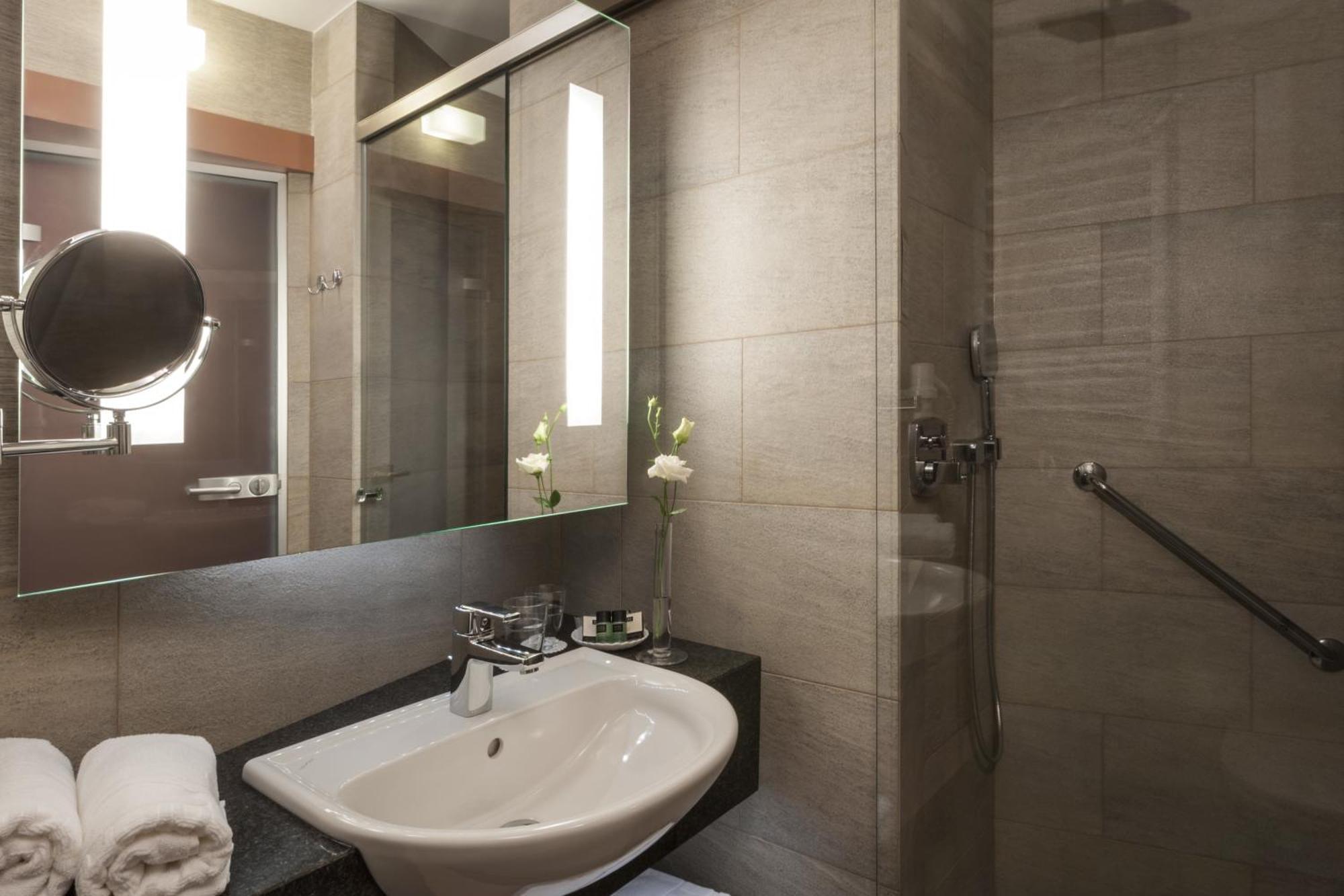 Superior Double Room Wellness Fitness Access,1216518310:JPEG