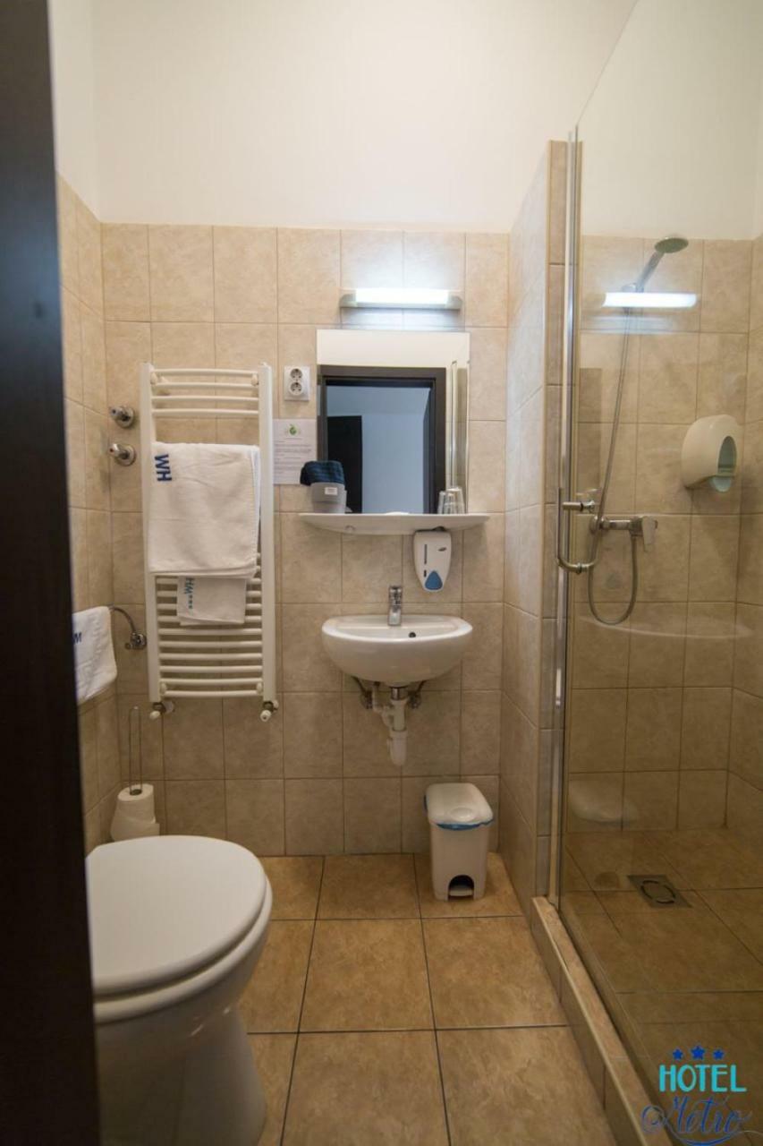 Quarto Individual Standard