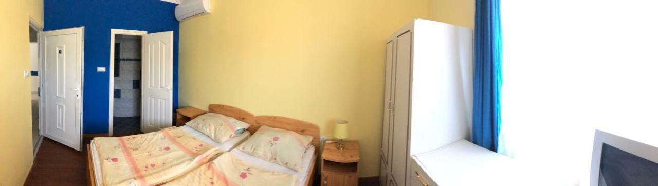 Triple Room Private External Bathroom