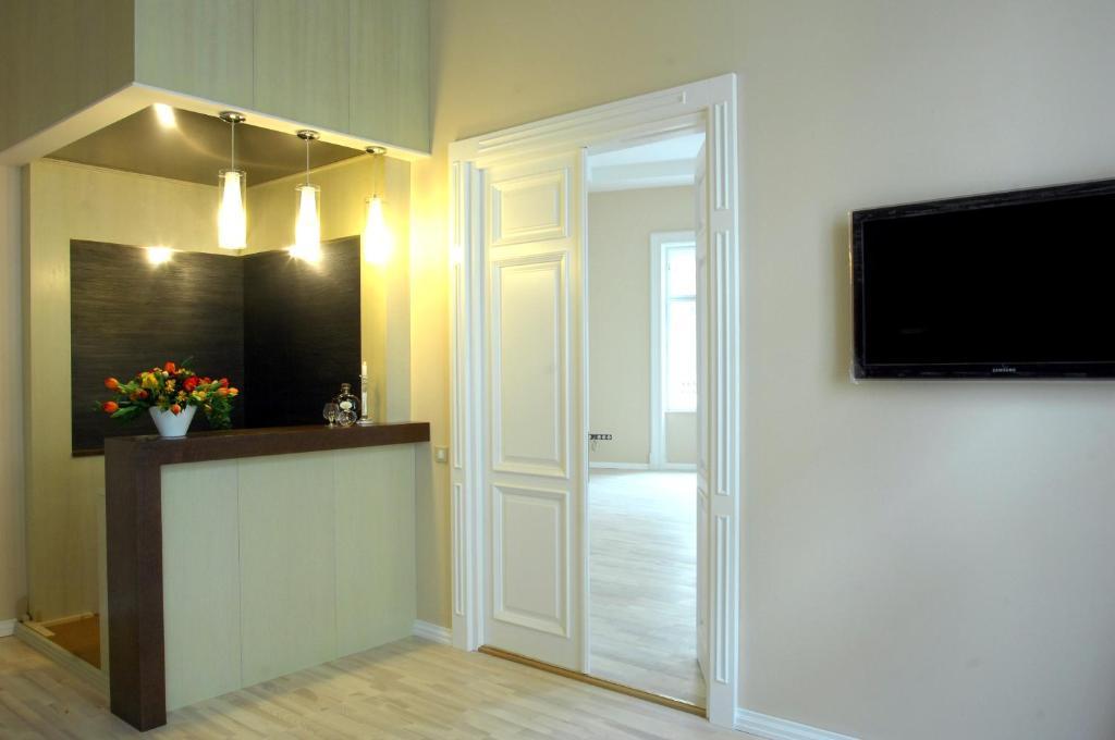Deluxe Suite,8534117:JPEG