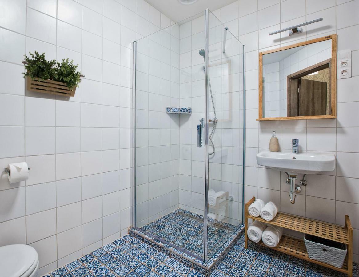 Large Double Room