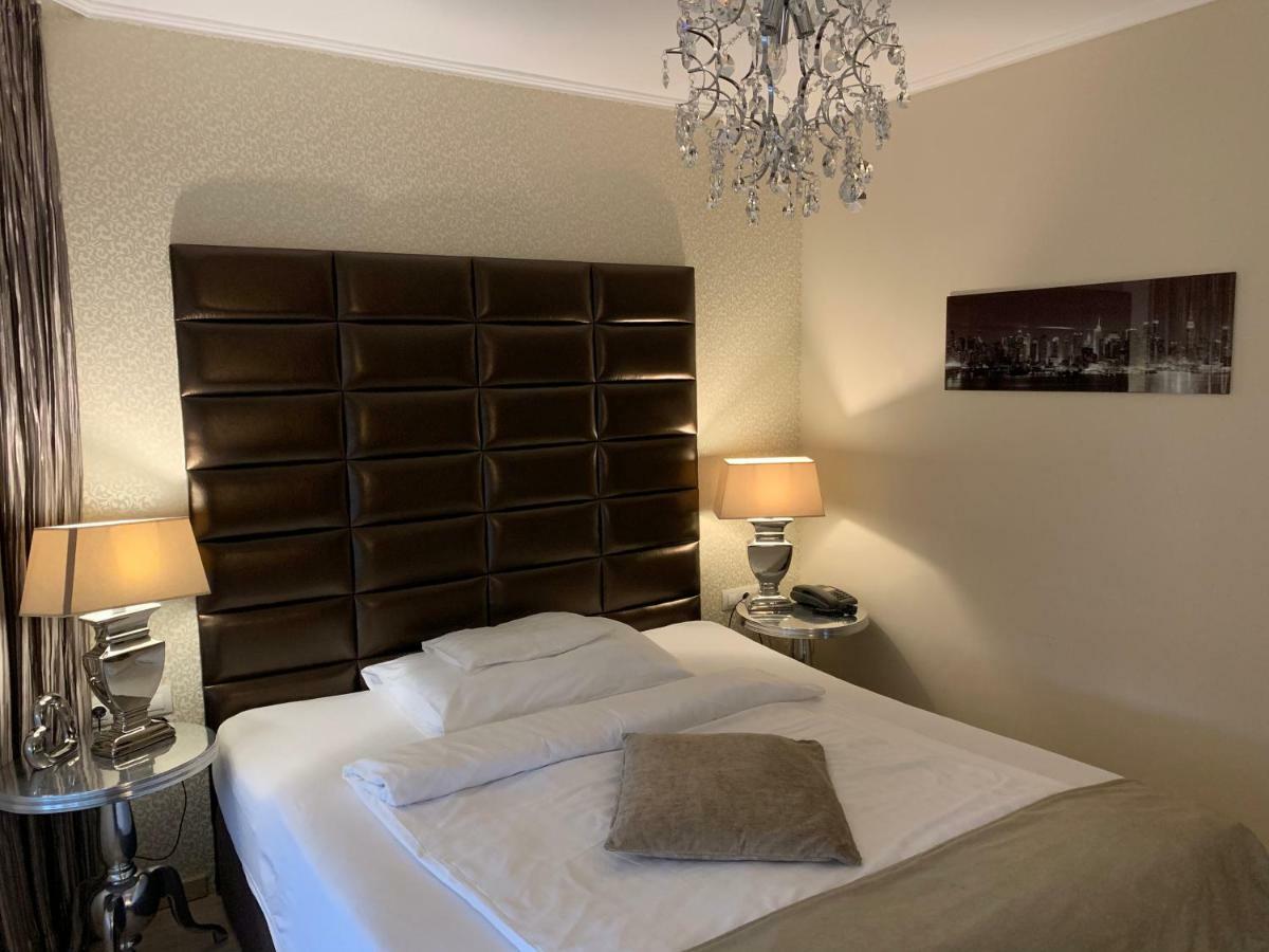 Superior King or Twin Room