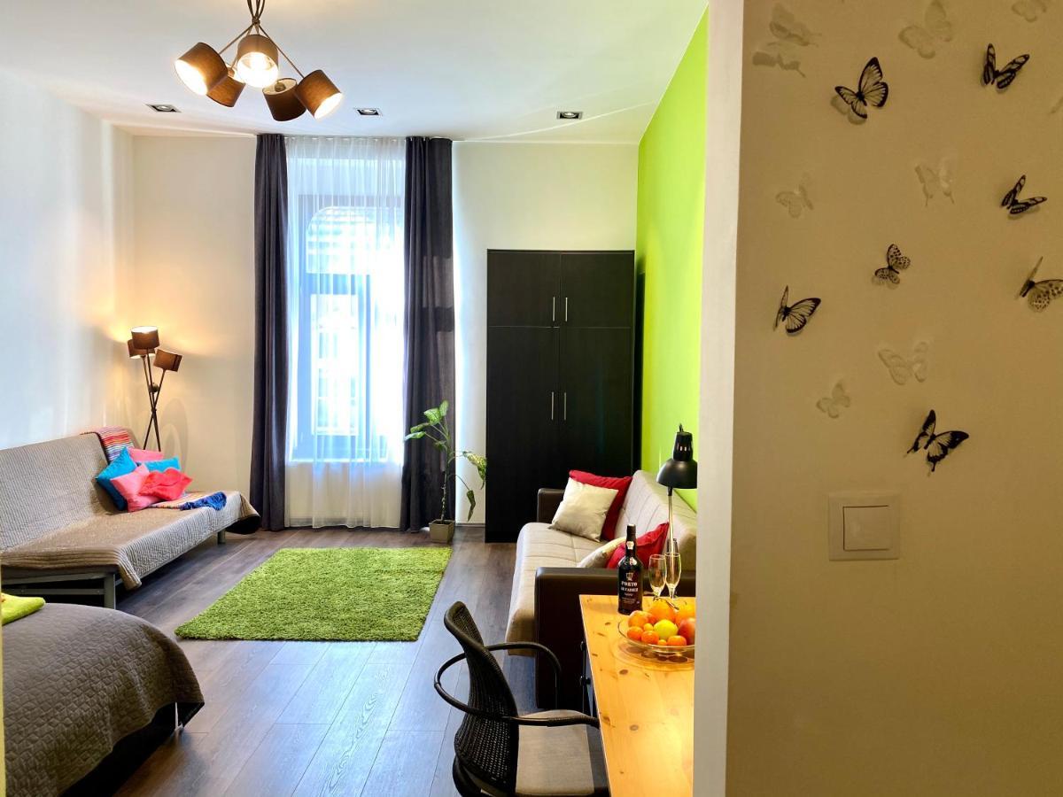 Superior Apartment