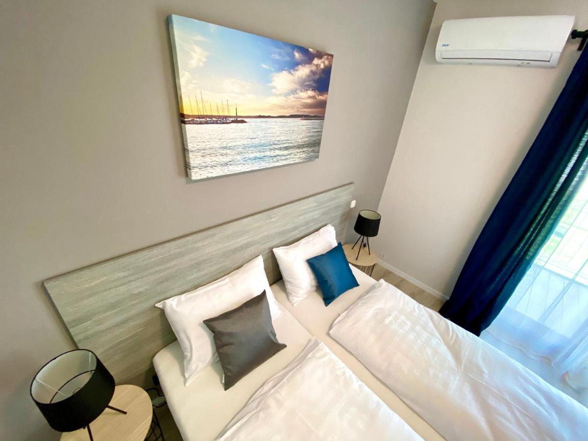 Double or Twin Room with View,995189800:JPEG