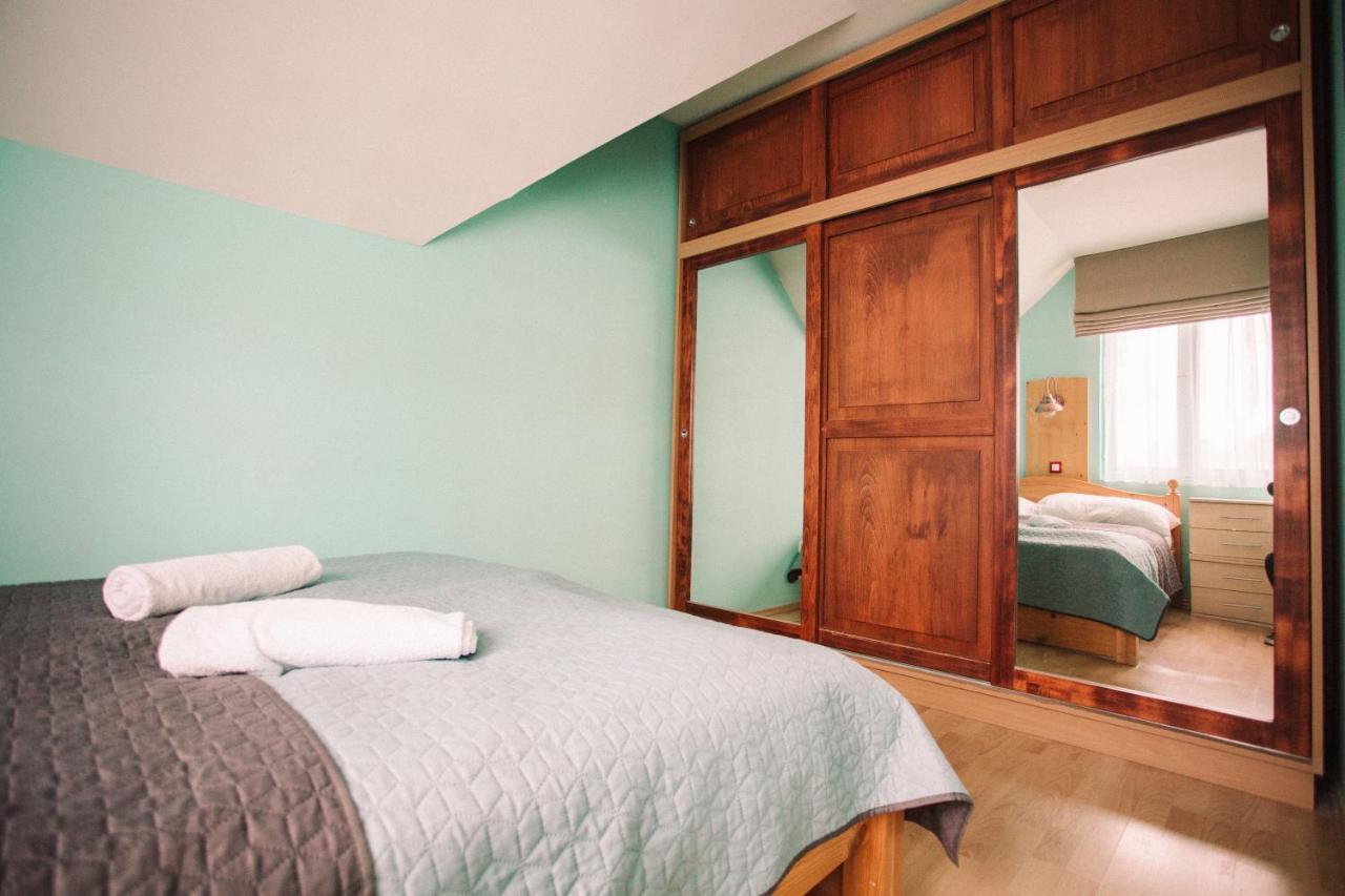 Apartment,999063579:JPEG