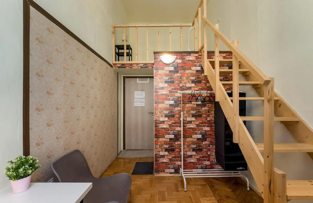Budapest Three Cats Hostel-1