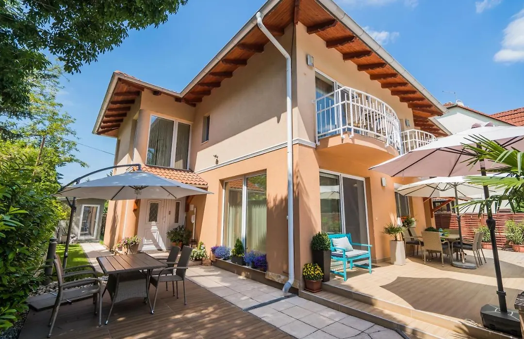 Villa Frida-1