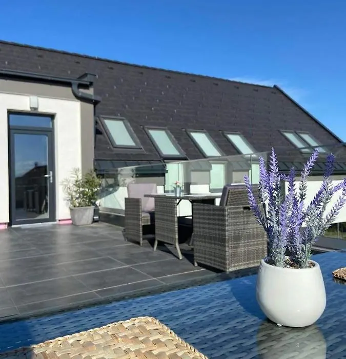 Villa Corner-1