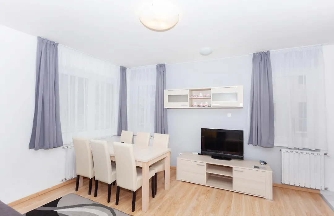 Maple Tree Budget Apartments-1