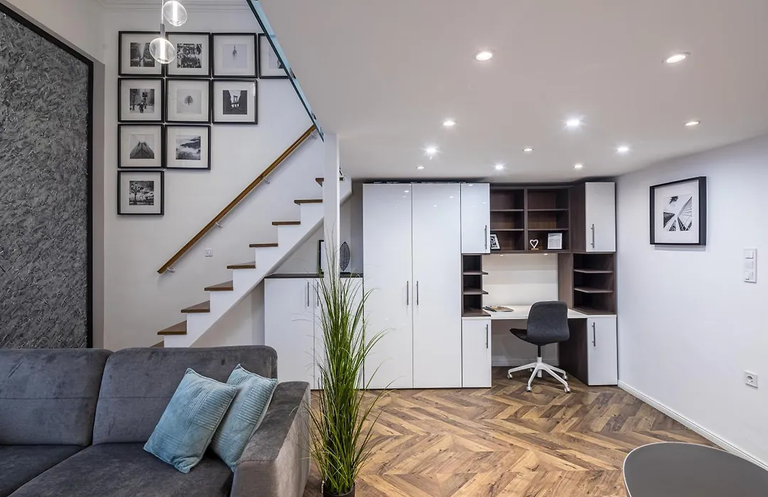 Riverside Suite-1