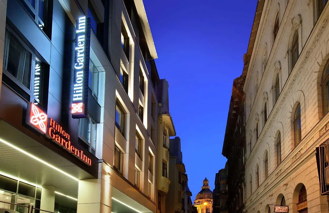 Hilton Garden Inn Budapest City Centre-1