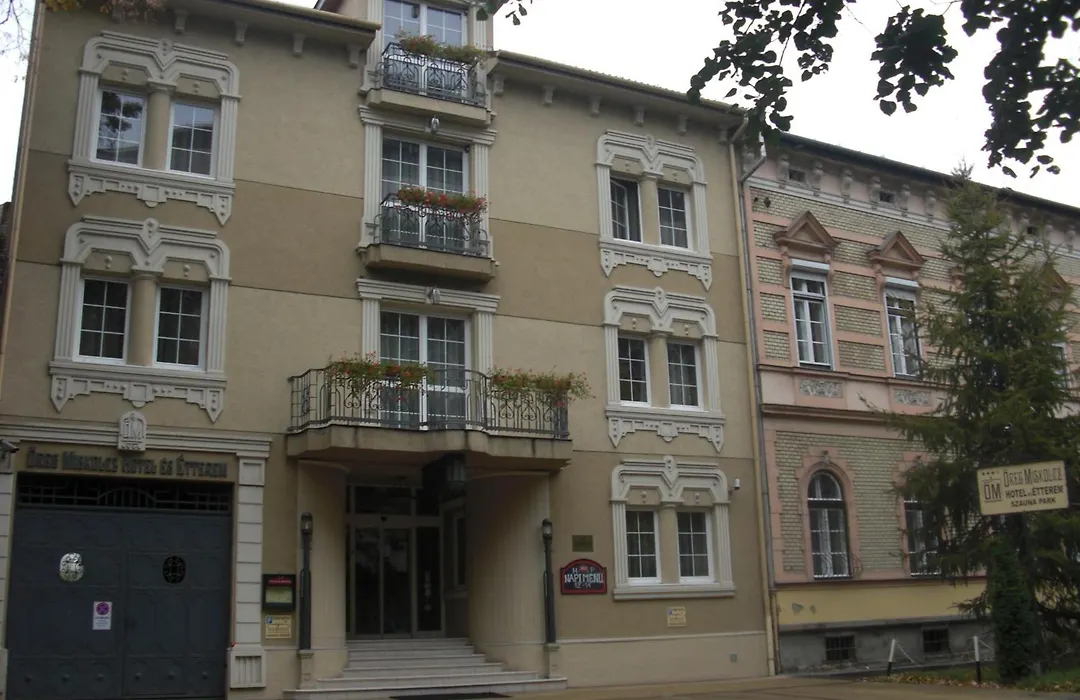 Oereg Miskolcz Hotel-1