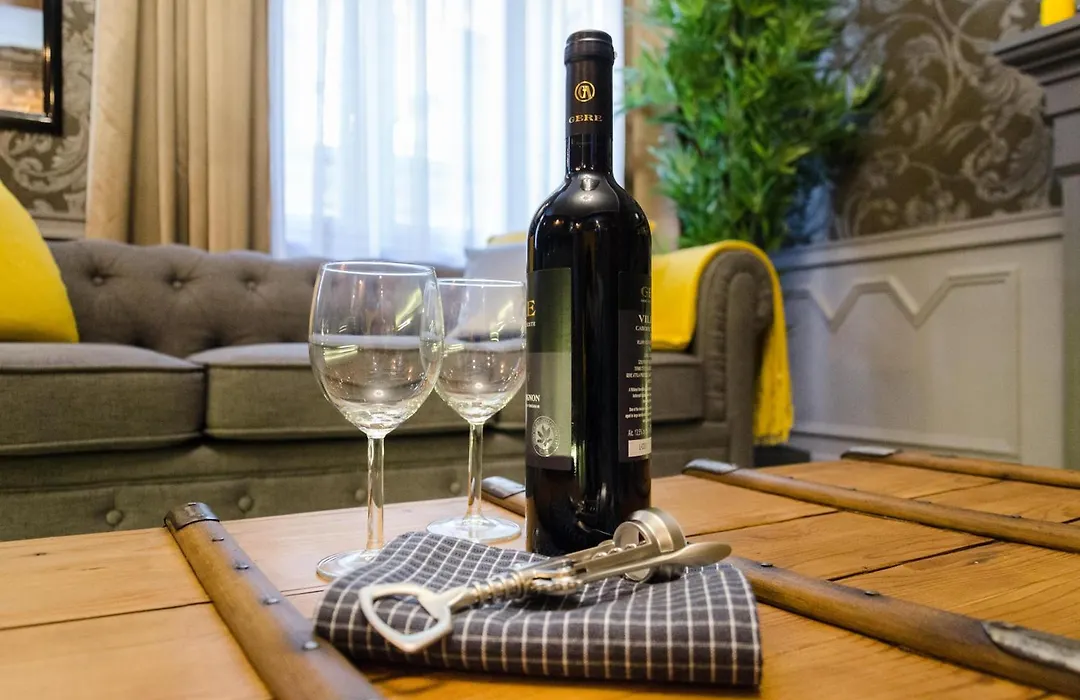 Viktoria Luxury Apartment-1