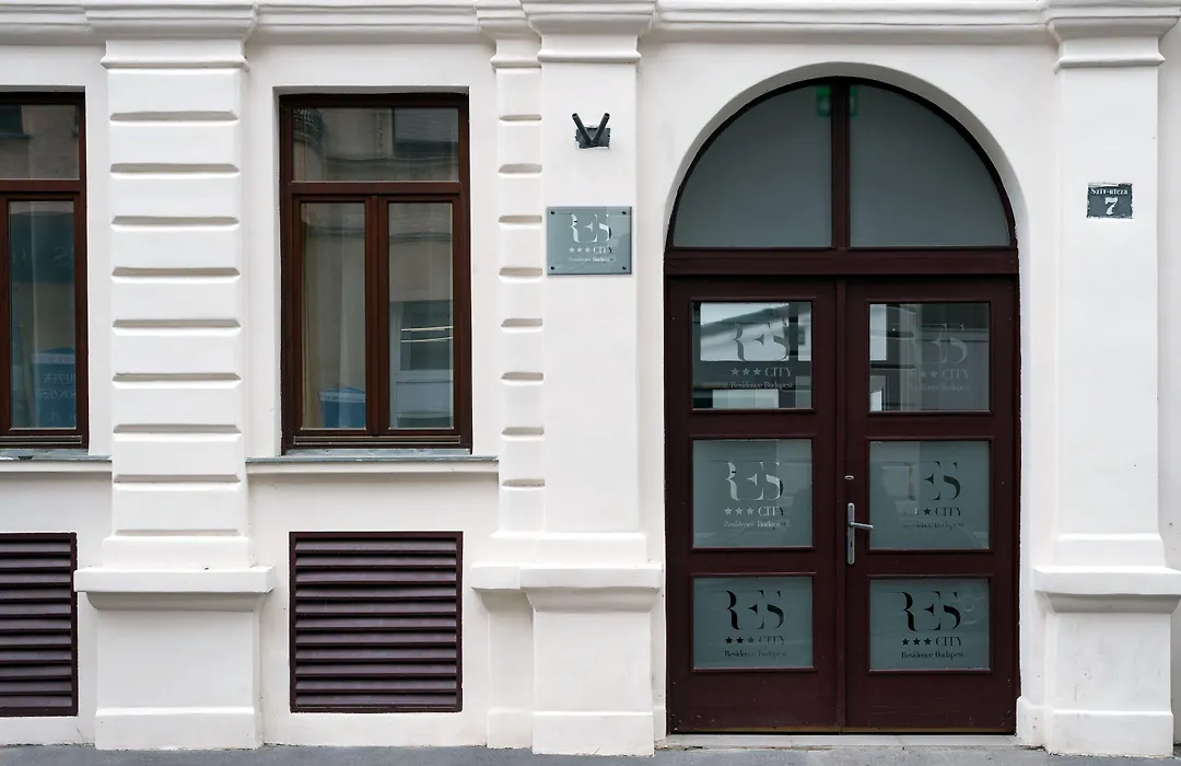 Res City Residence Hotel Budapest-1